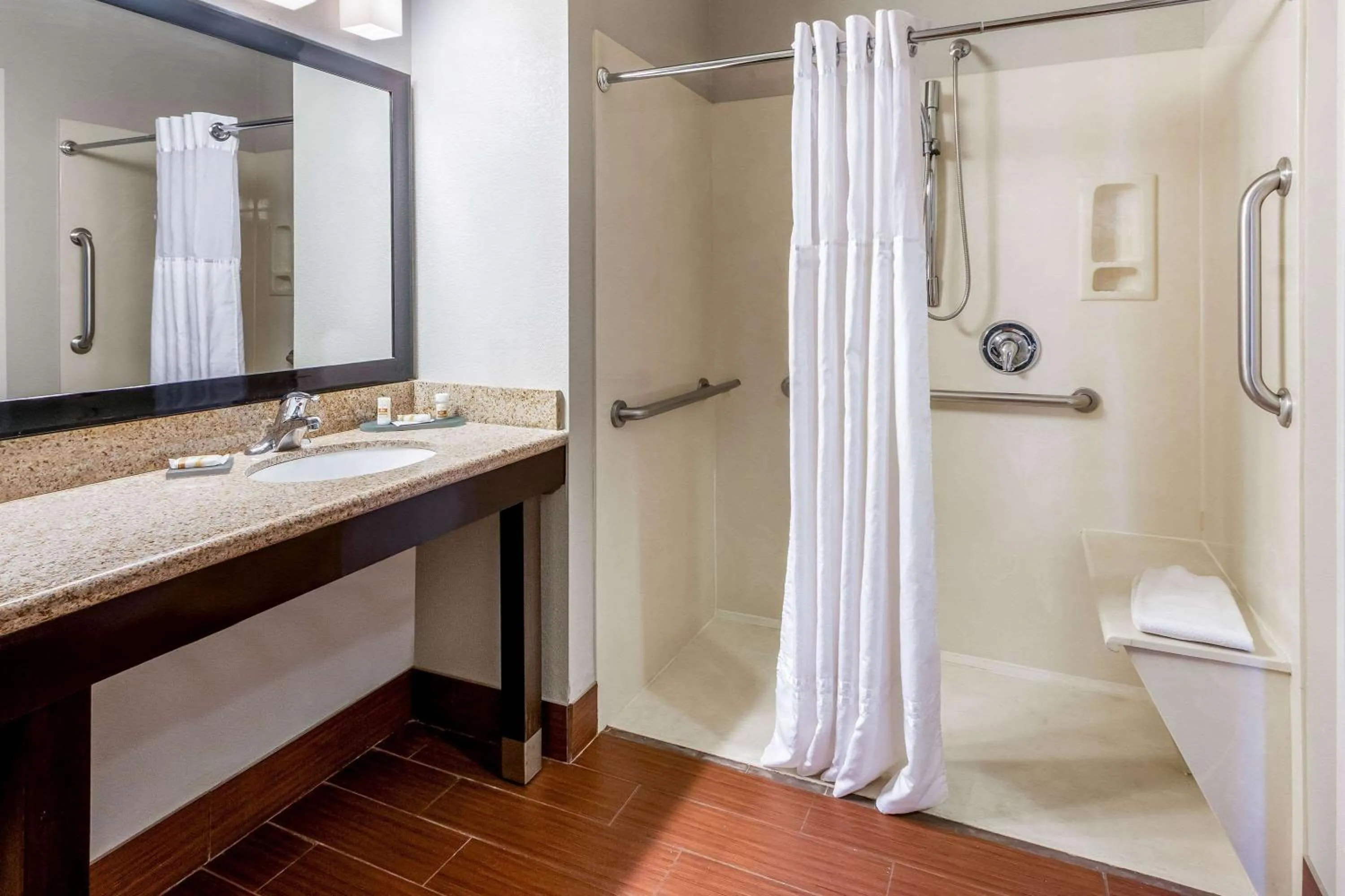 Shower in La Quinta by Wyndham Roswell