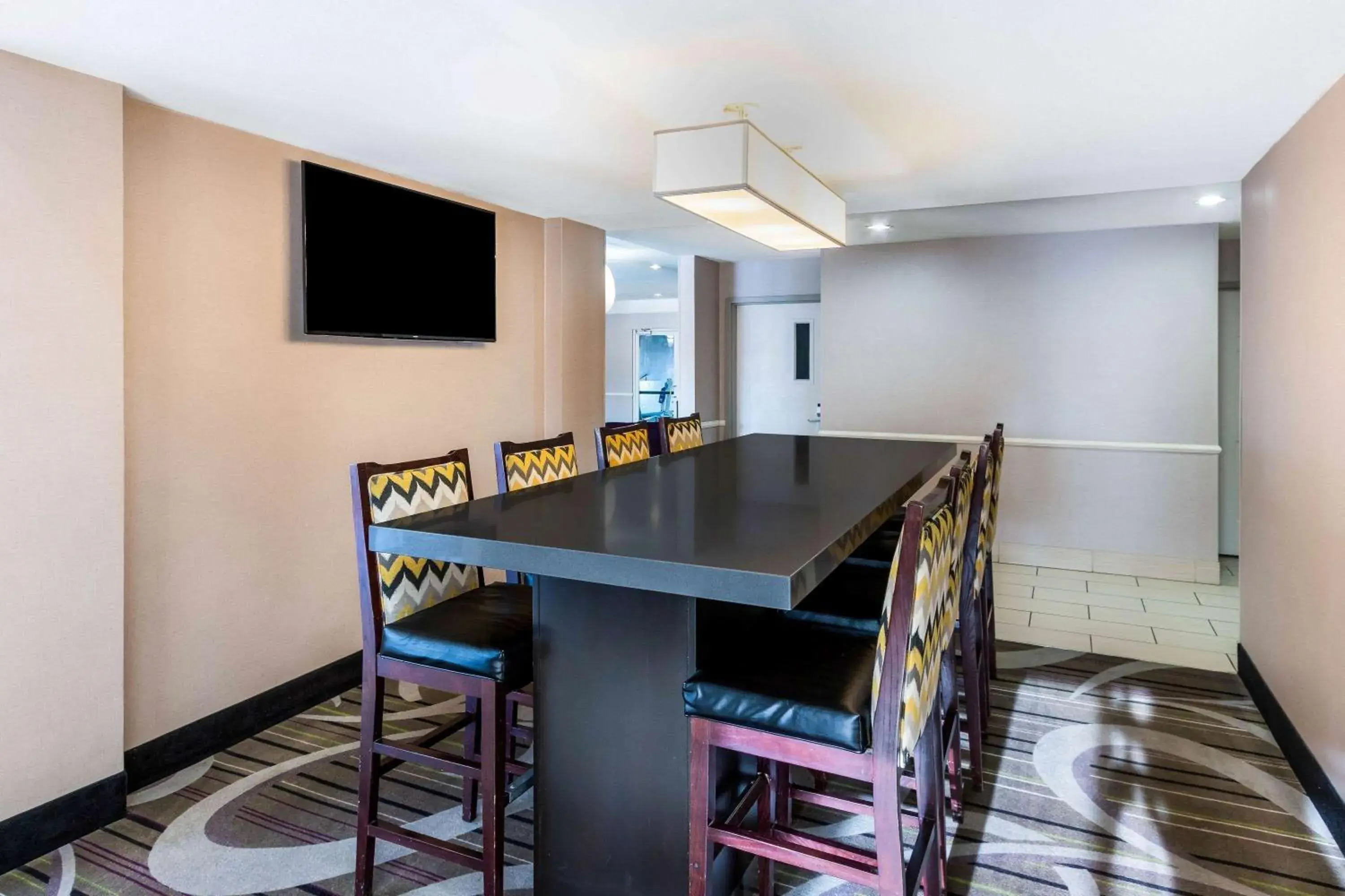 Restaurant/places to eat in La Quinta by Wyndham Roswell Restaurant/places to eat in La Quinta by Wyndham Roswell