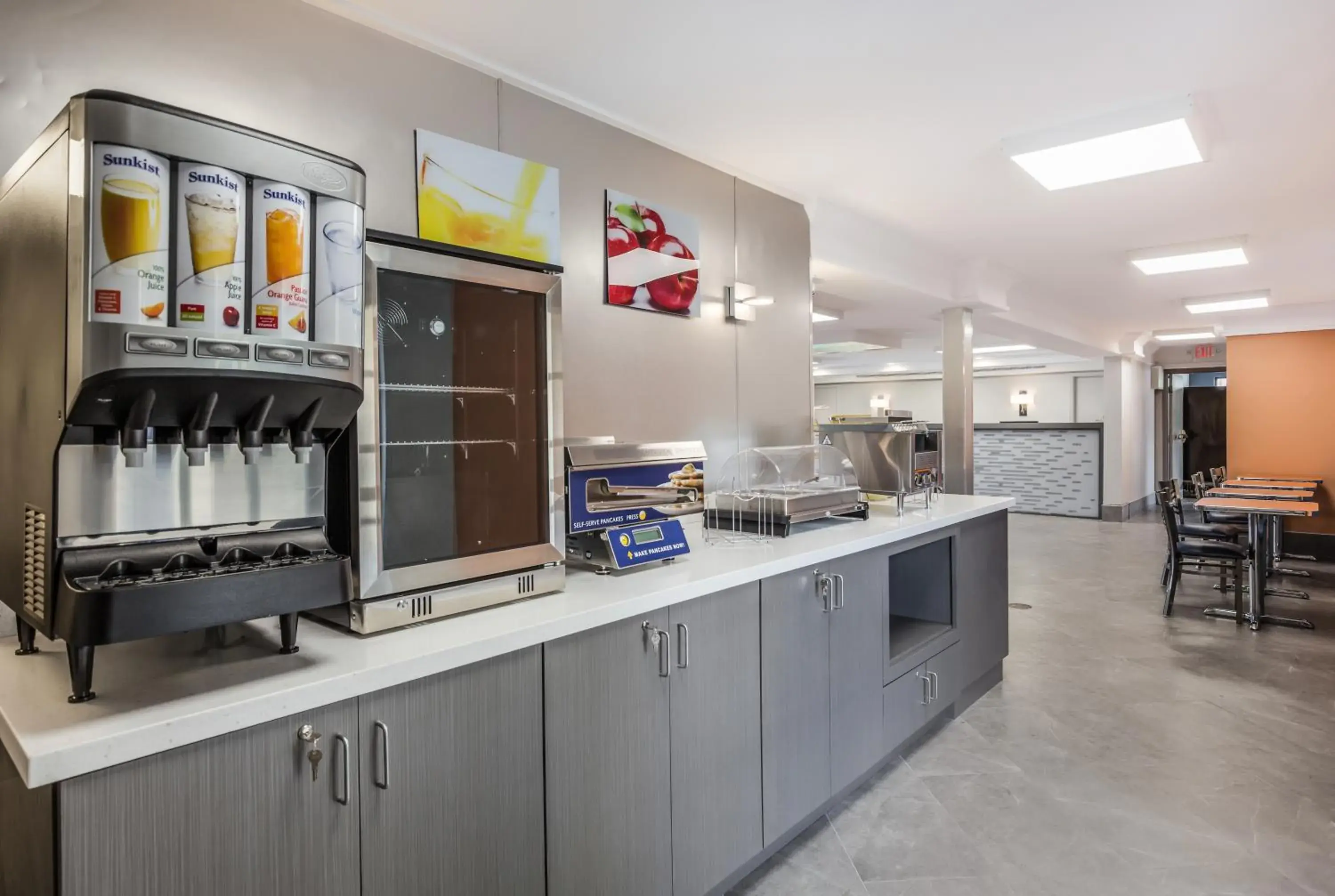 Food and drinks in Quality Inn Food and drinks in Quality Inn