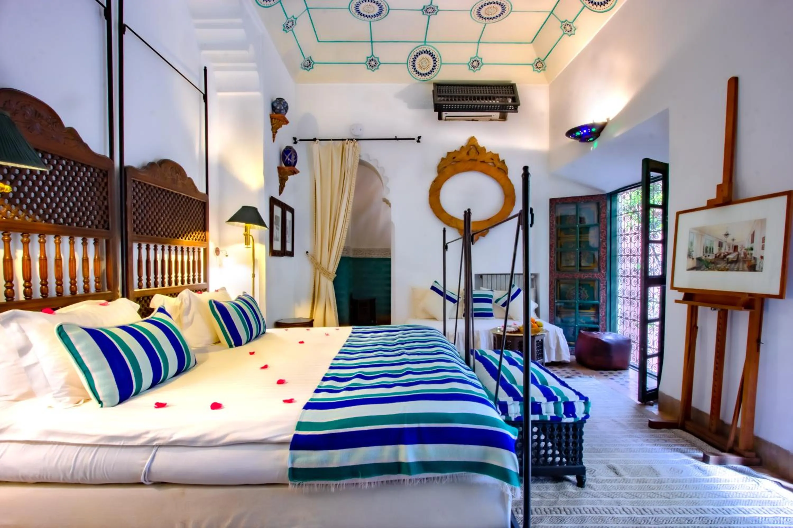 Bedroom, Bed in Riad Kaiss By Anika