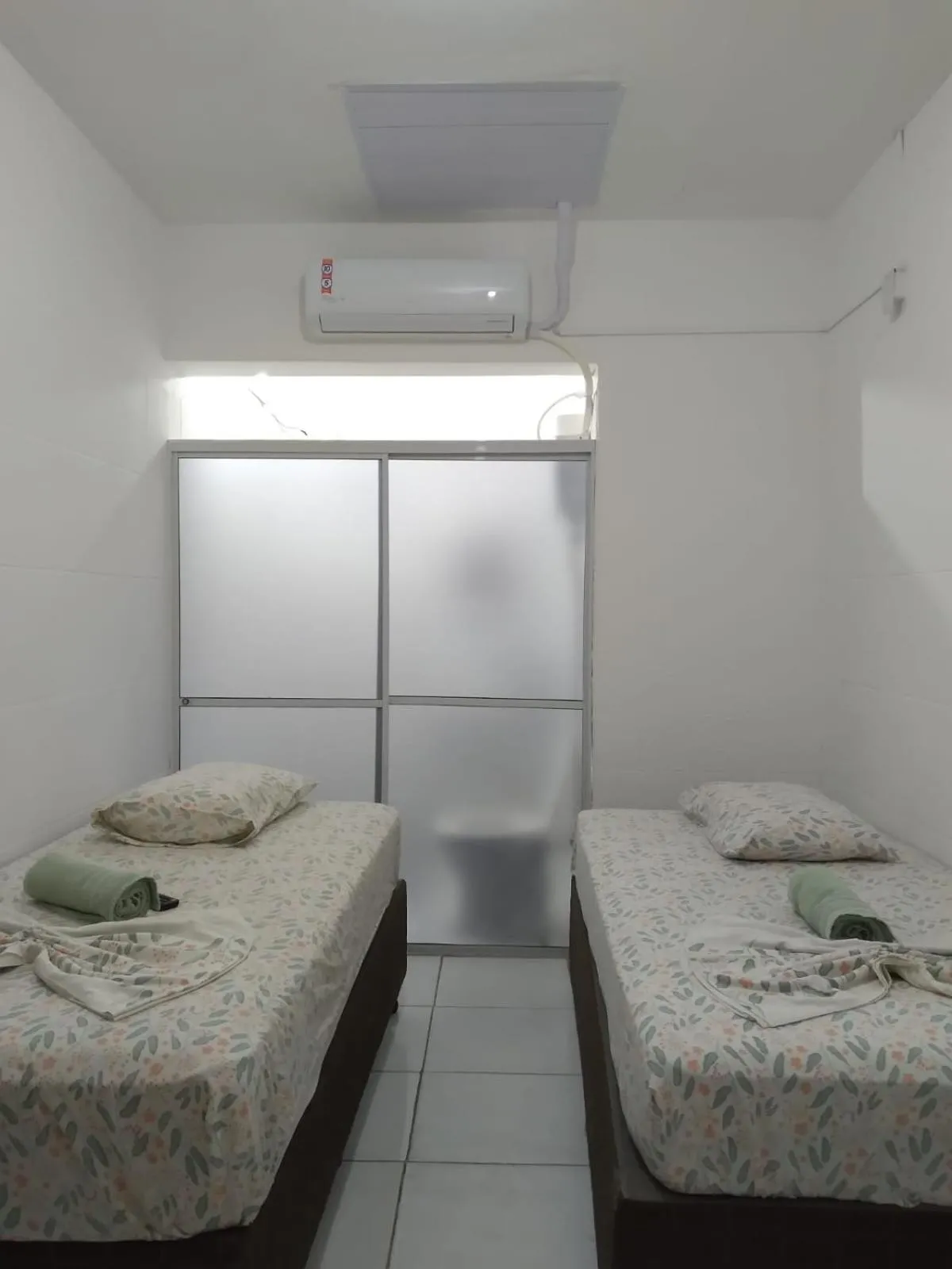 Bedroom, Bed in Pousada Centralmar