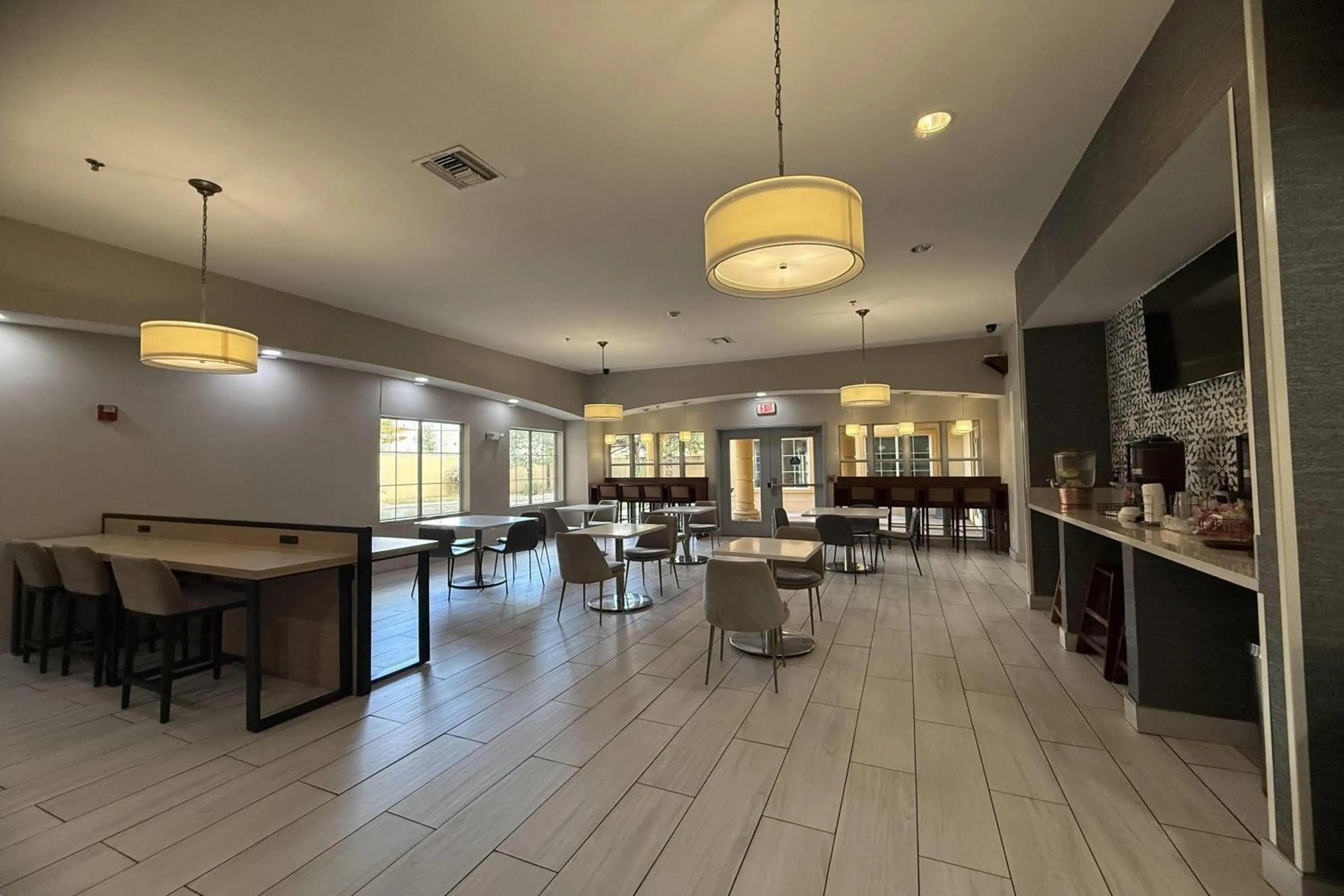 Lobby or reception in La Quinta Inn & Suites by Wyndham Albuquerque Midtown