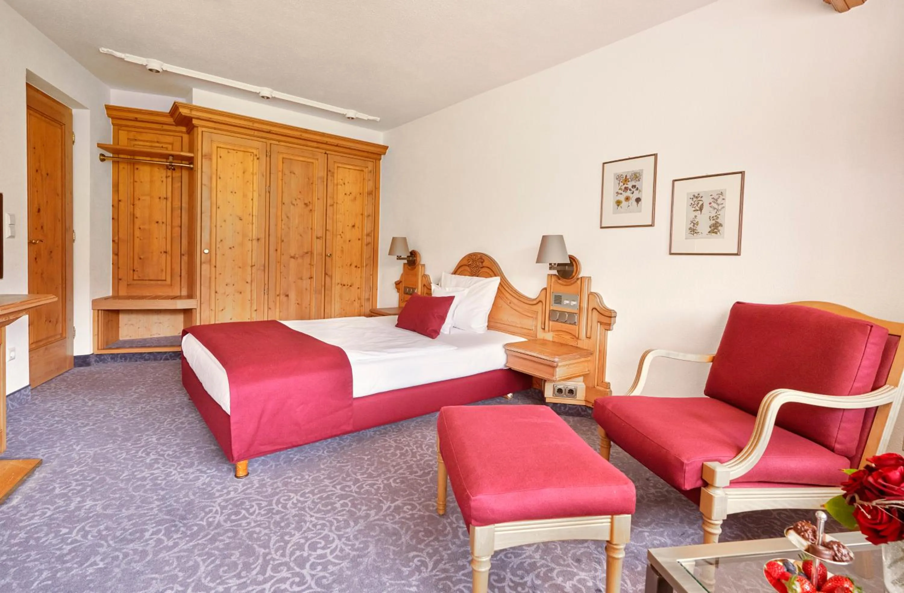 Photo of the whole room, Bed in Hotel Traube Tonbach