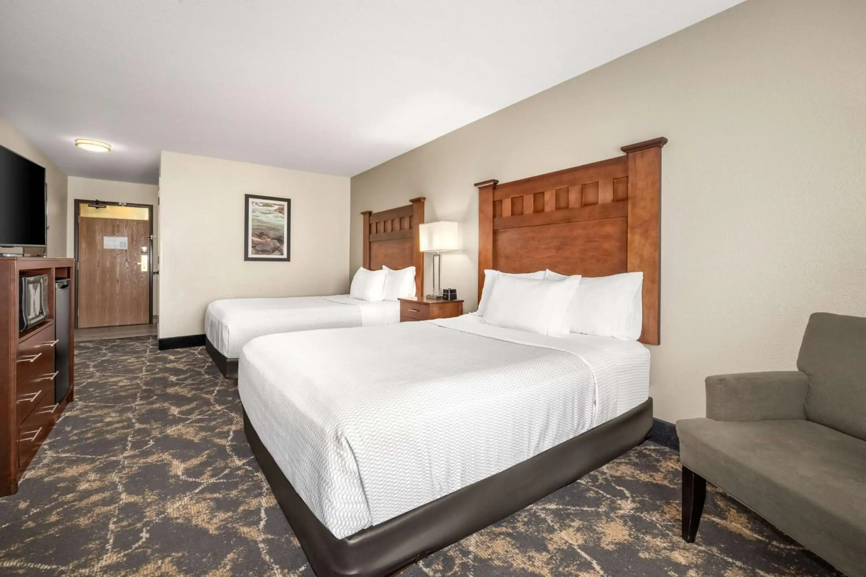 Photo of the whole room, Bed in La Quinta by Wyndham Grants Pass Photo of the whole room, Bed in La Quinta by Wyndham Grants Pass