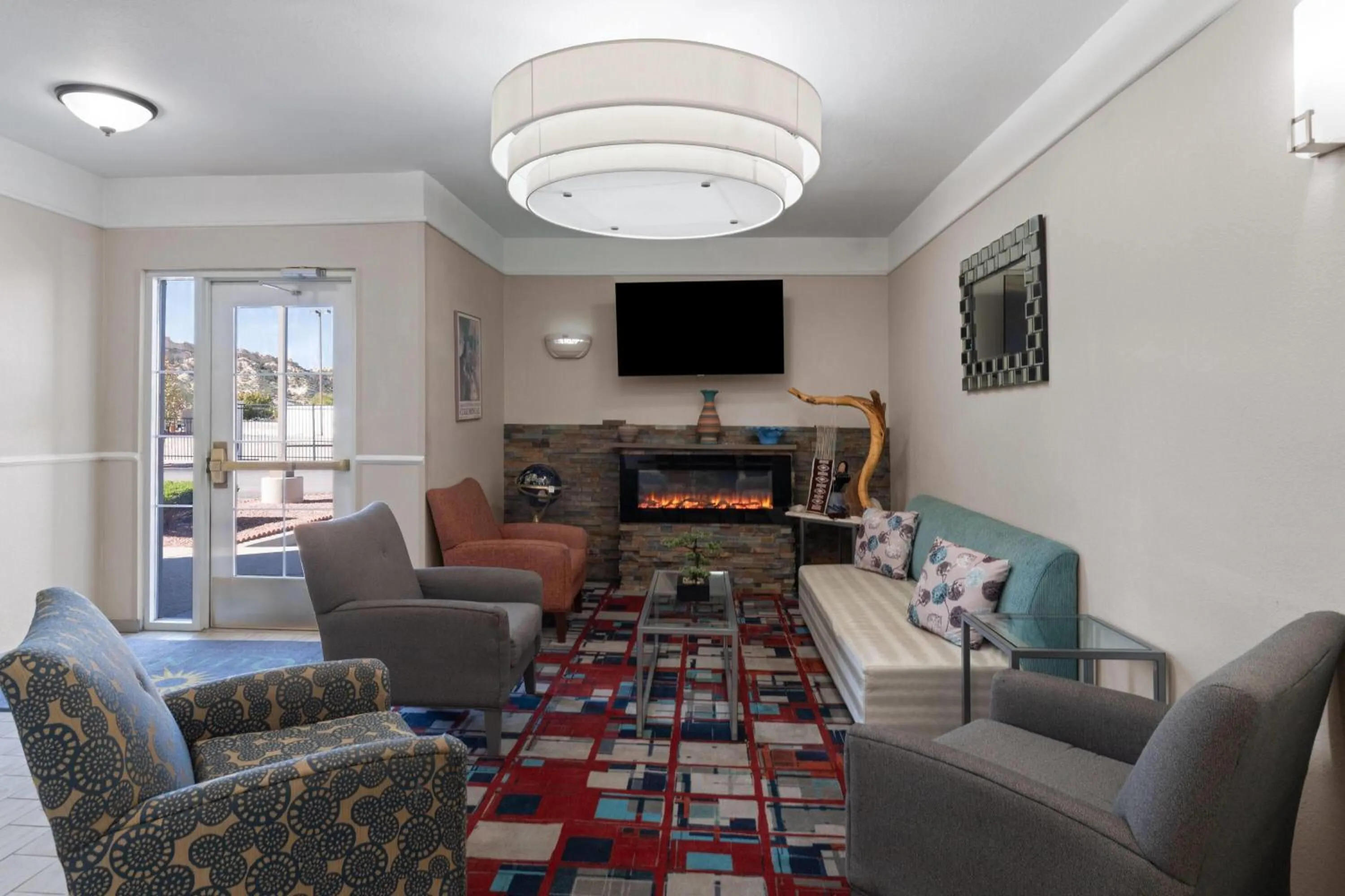 Lobby or reception in La Quinta by Wyndham Gallup