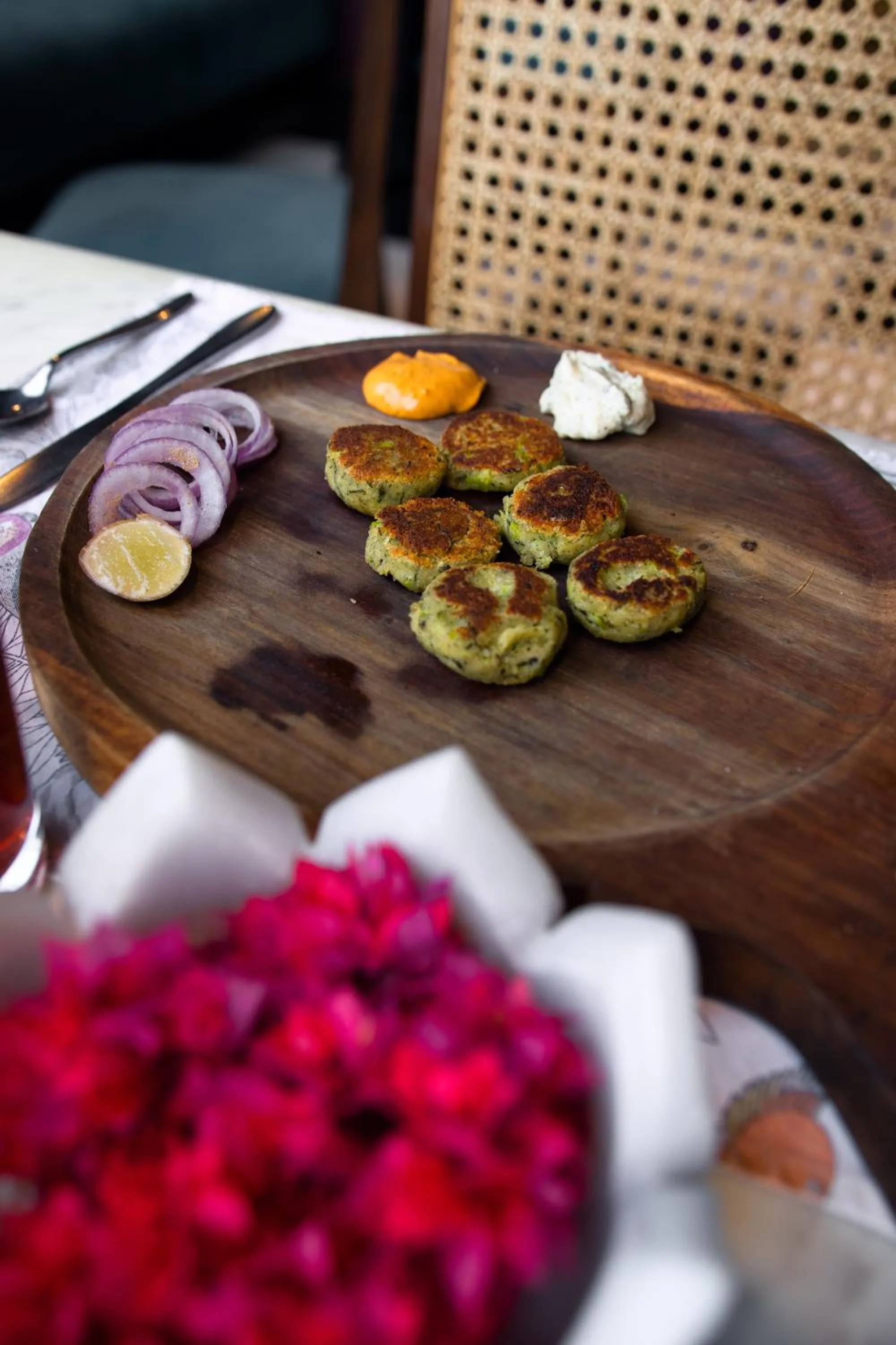 Food and drinks in Ekaa Villa near Taj Mahal