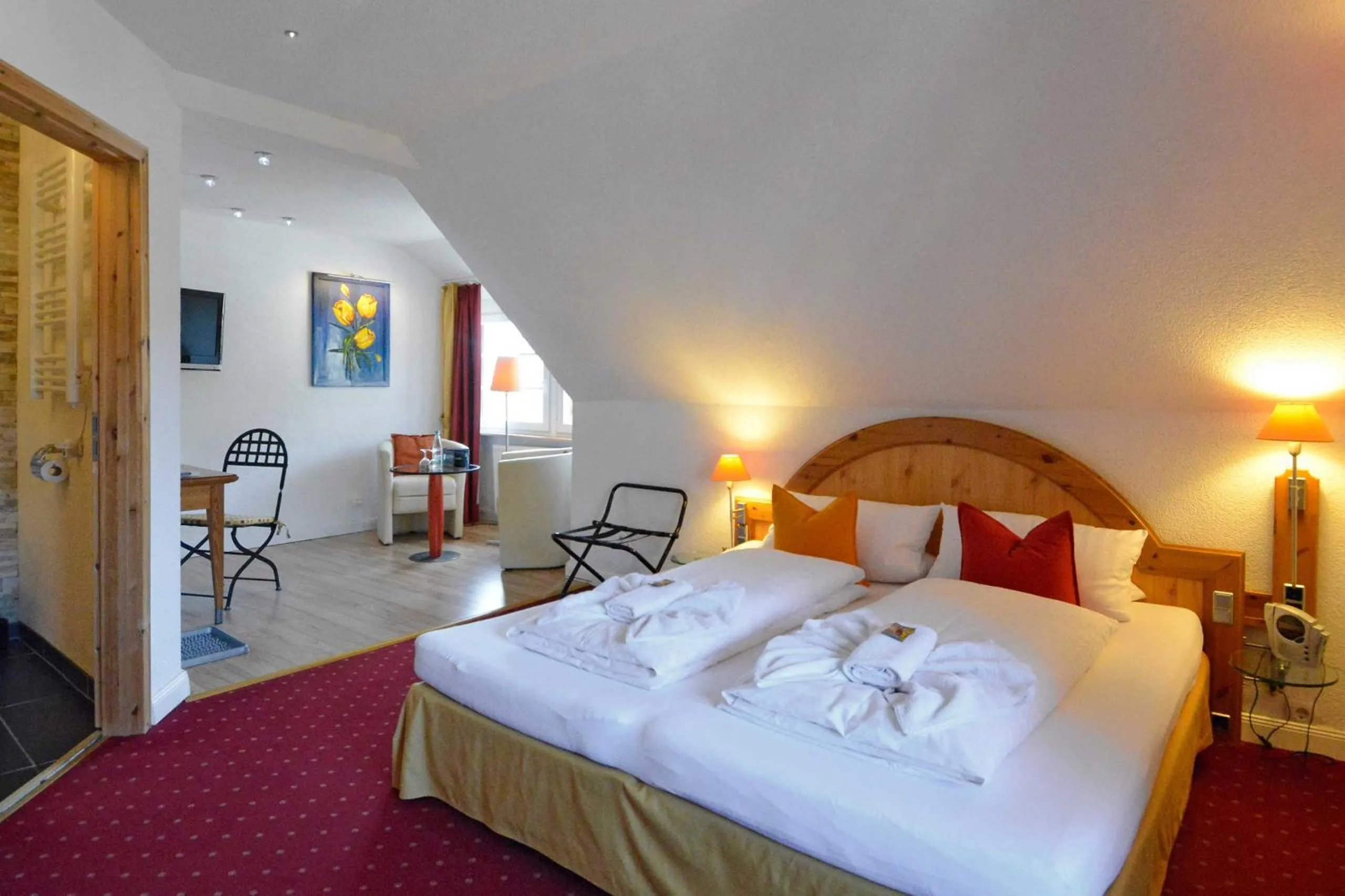 Bedroom, Bed in Hotel Hirschen