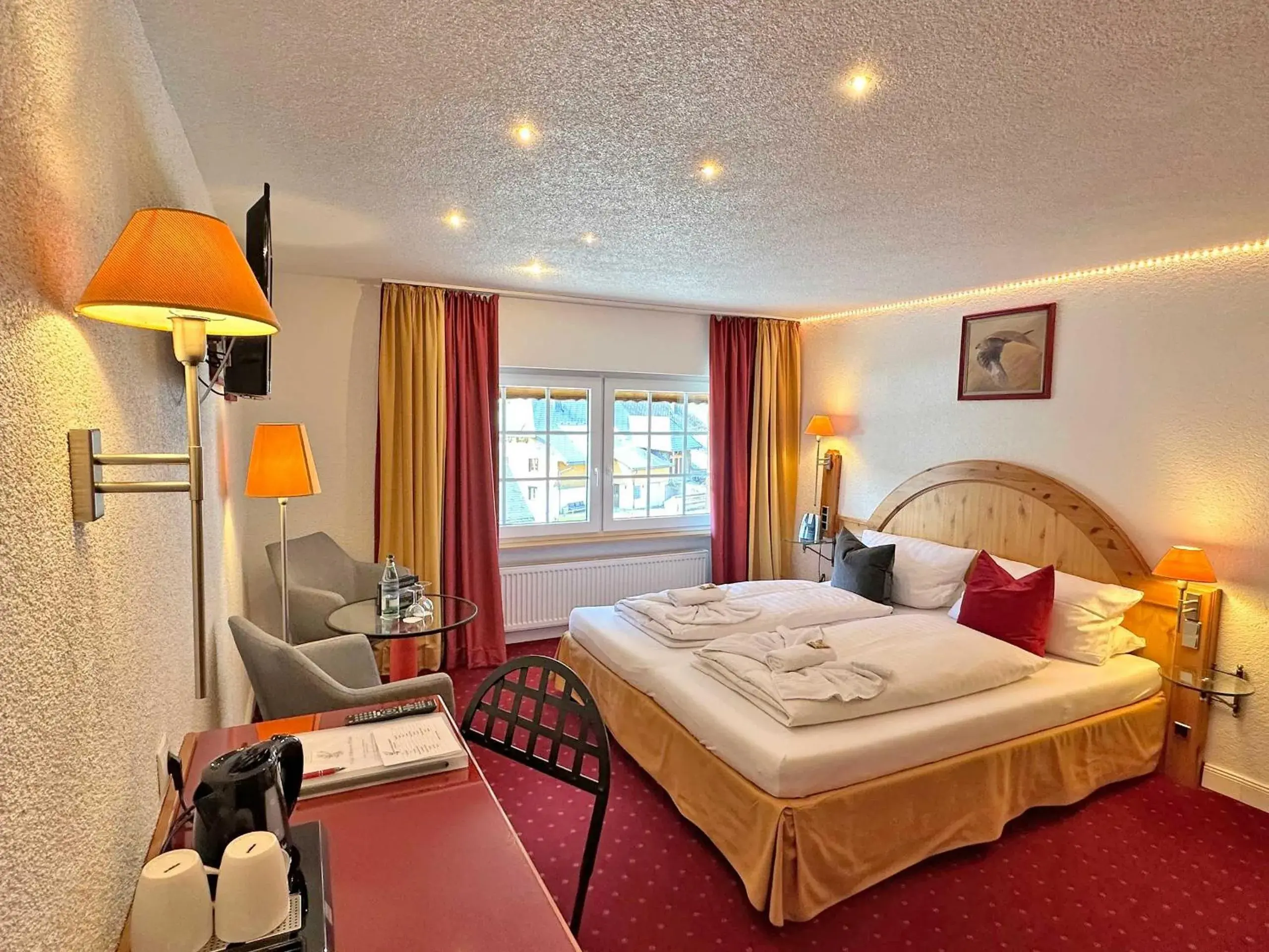 Double Room in Hotel Hirschen Double Room in Hotel Hirschen