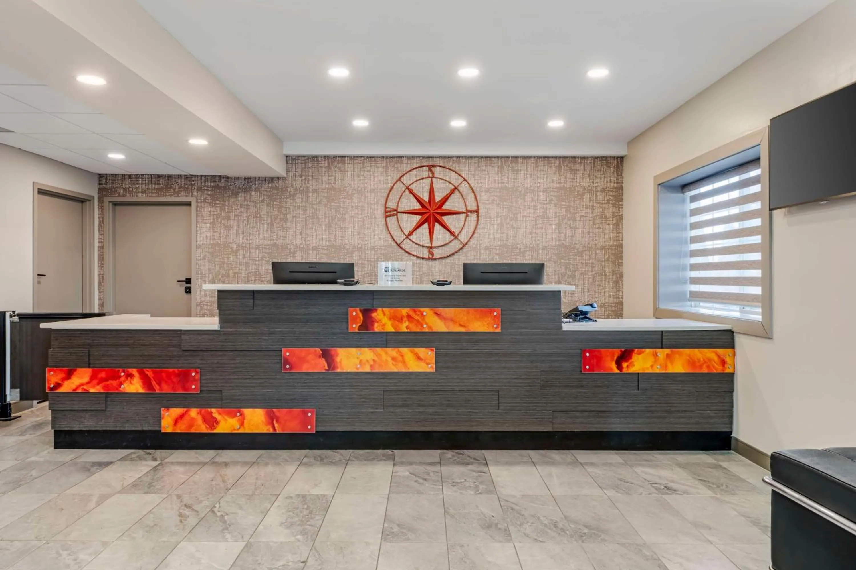 Lobby or reception in Best Western Louisville Airport Expo