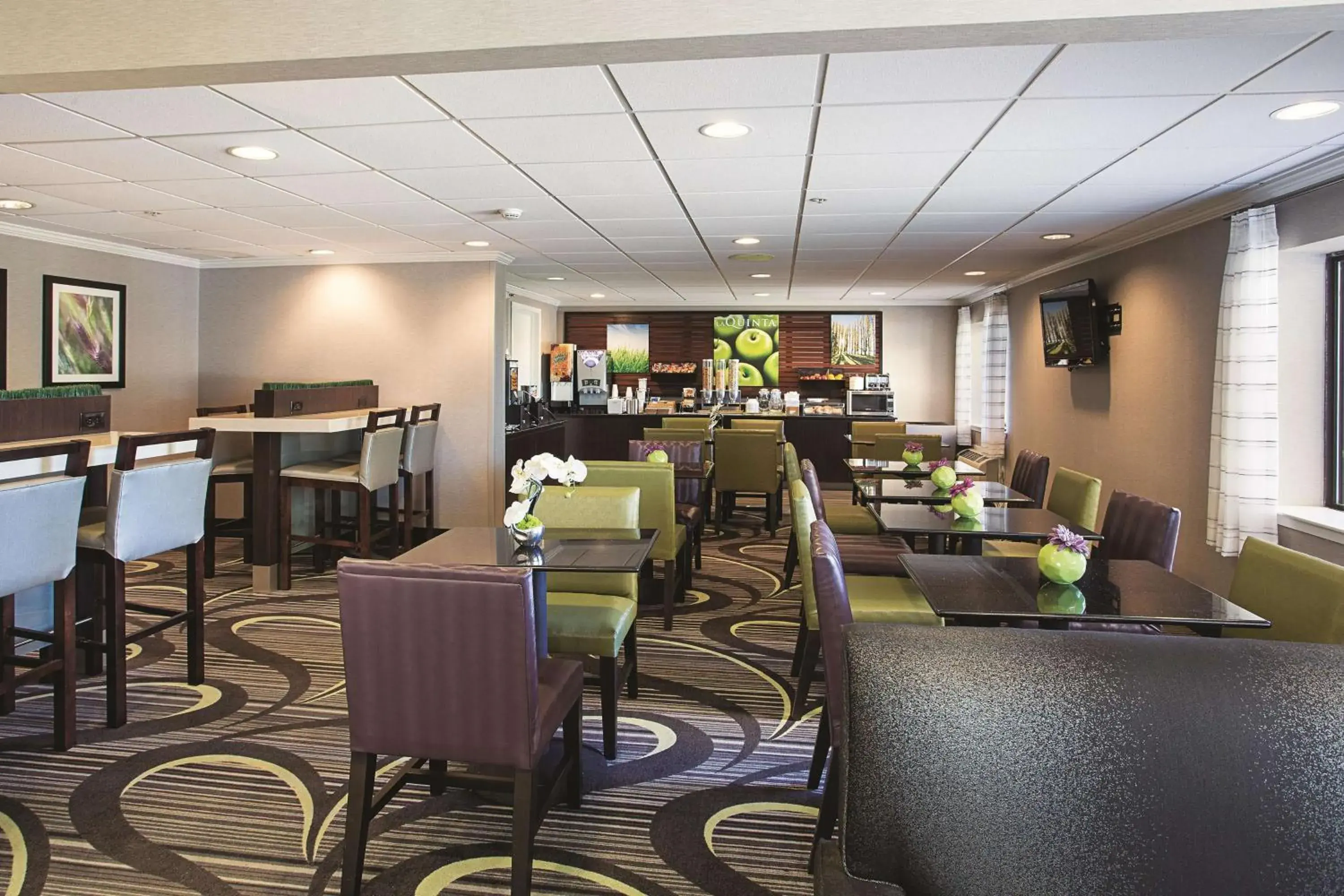 Restaurant/places to eat in La Quinta by Wyndham Baton Rouge Siegen Lane Restaurant/places to eat in La Quinta by Wyndham Baton Rouge Siegen Lane