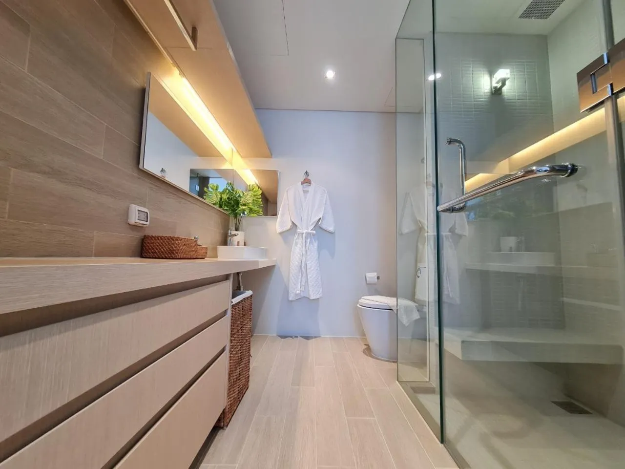 Bathroom in Veranda Residence pattaya By Sea