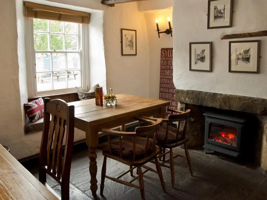 Lounge or bar in Kings Arms Hotel