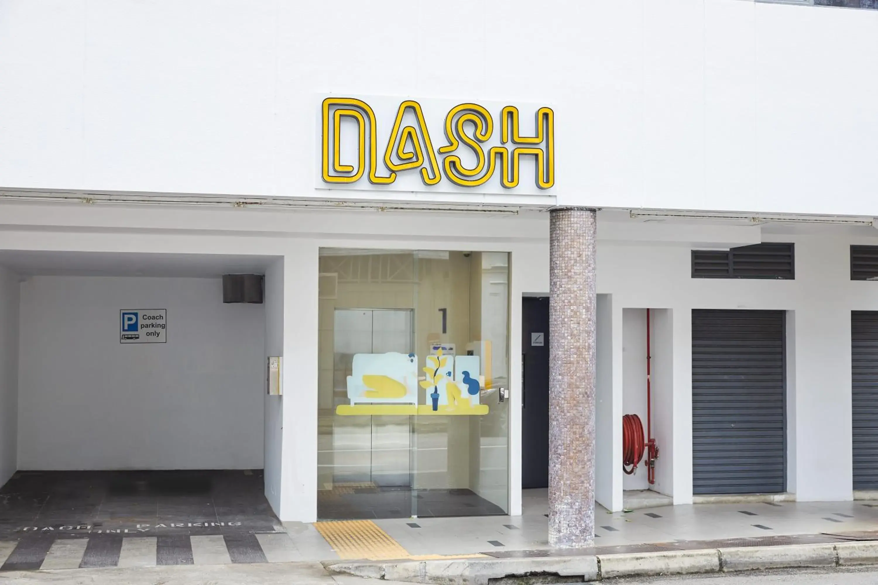 Property building in Dash Living on Mackenzie Property building in Dash Living on Mackenzie