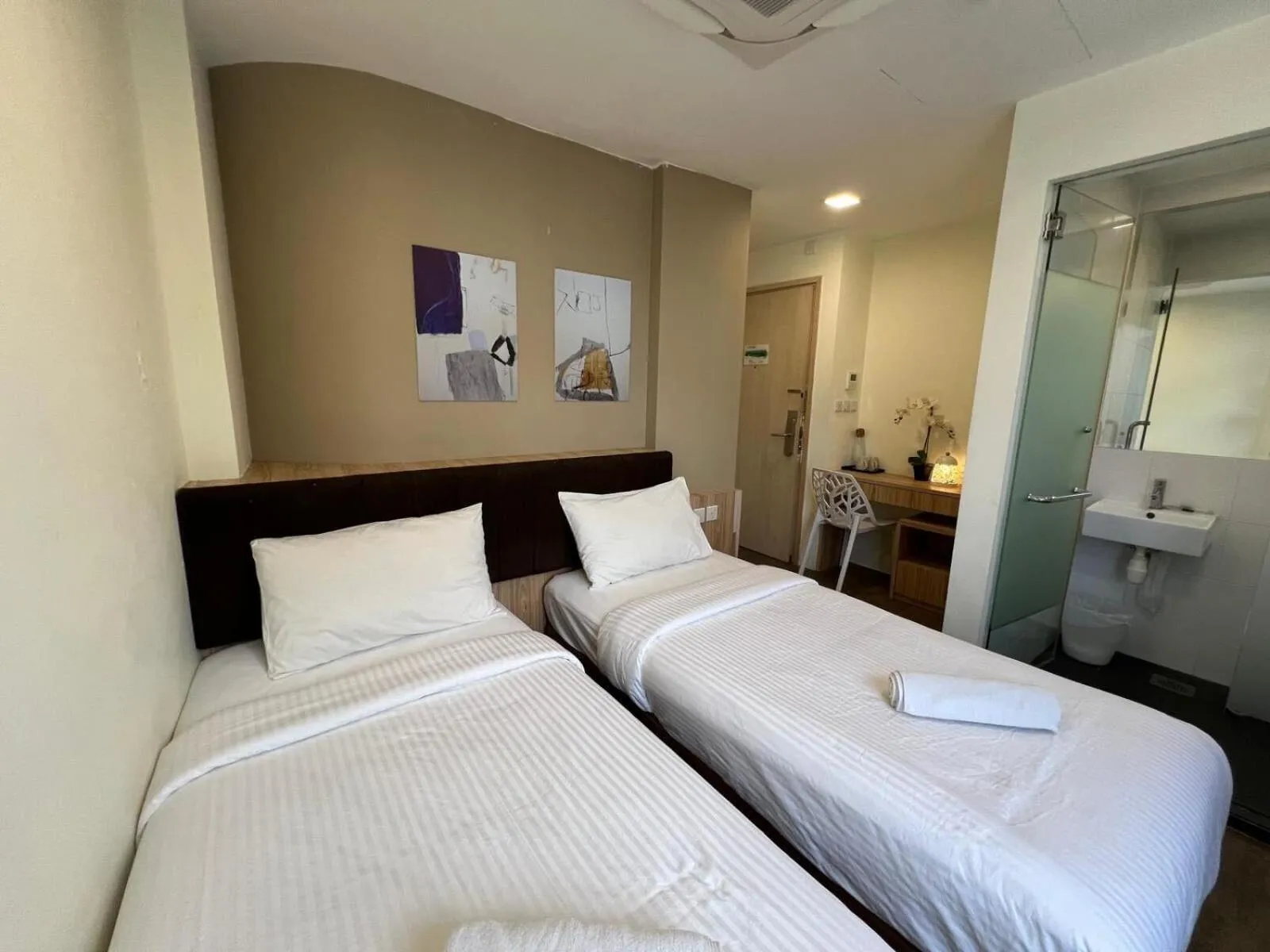 Bed in Dash Living on Mackenzie