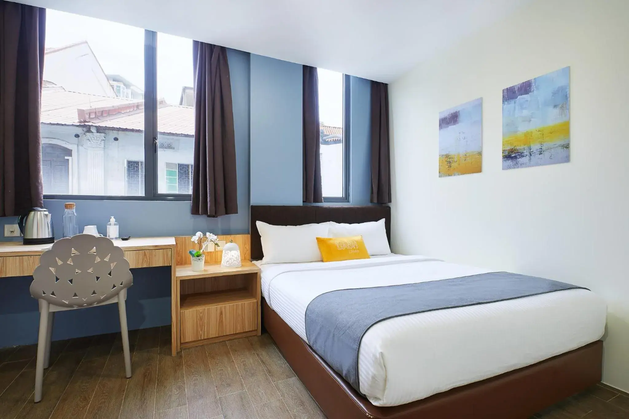 Bed in Dash Living on Mackenzie Bed in Dash Living on Mackenzie