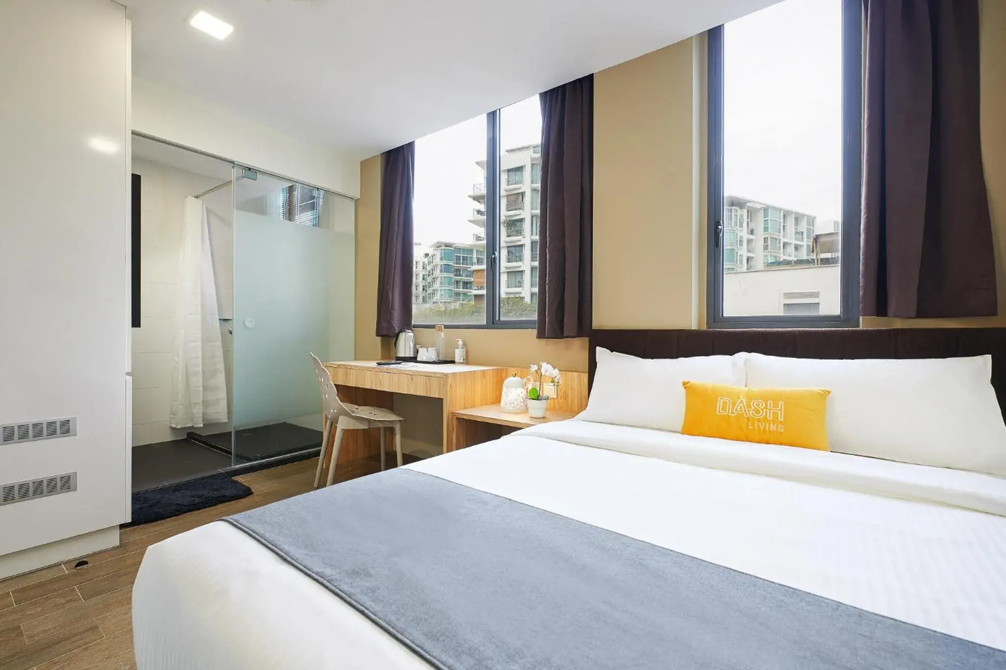 Bed in Dash Living on Mackenzie Bed in Dash Living on Mackenzie