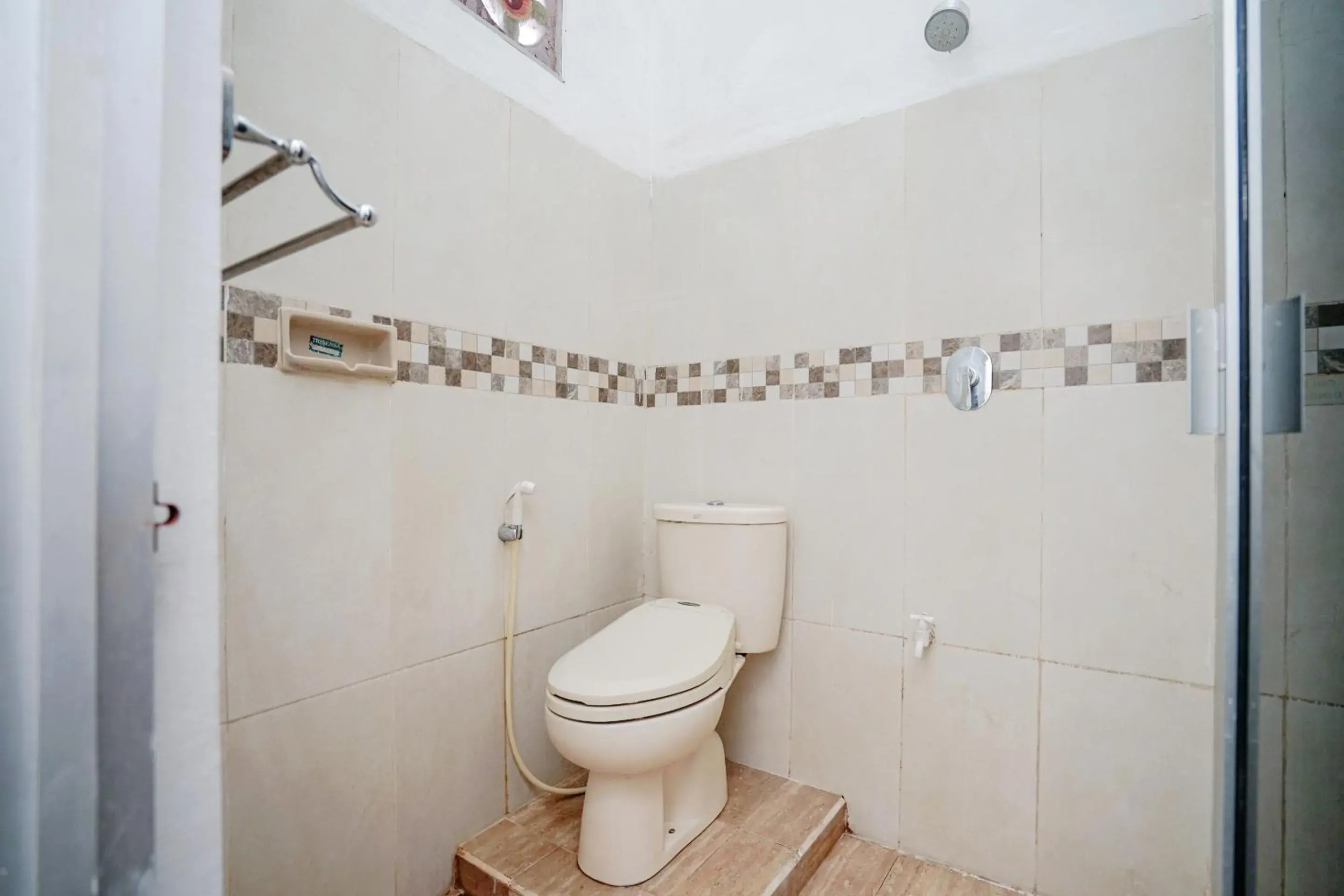 Bathroom in KoolKost near Palembang Icon Mall 4 Bathroom in KoolKost near Palembang Icon Mall 4