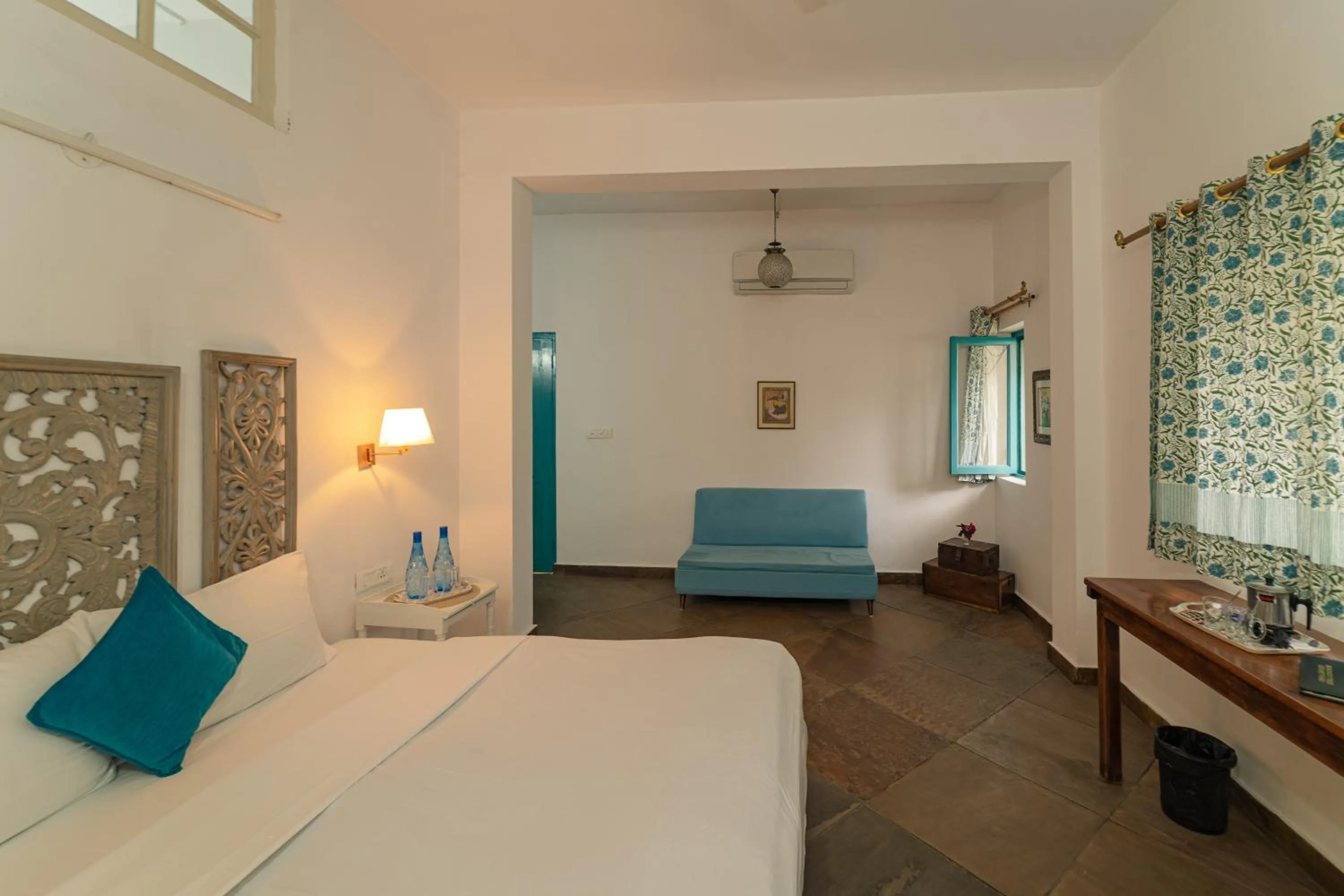 Bed in Mango Tree Courtyard Dehradun