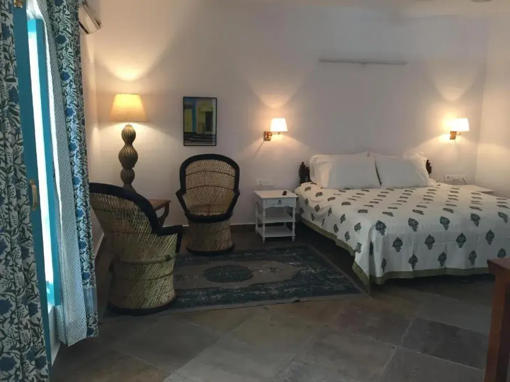 Bed in Mango Tree Courtyard Dehradun Bed in Mango Tree Courtyard Dehradun