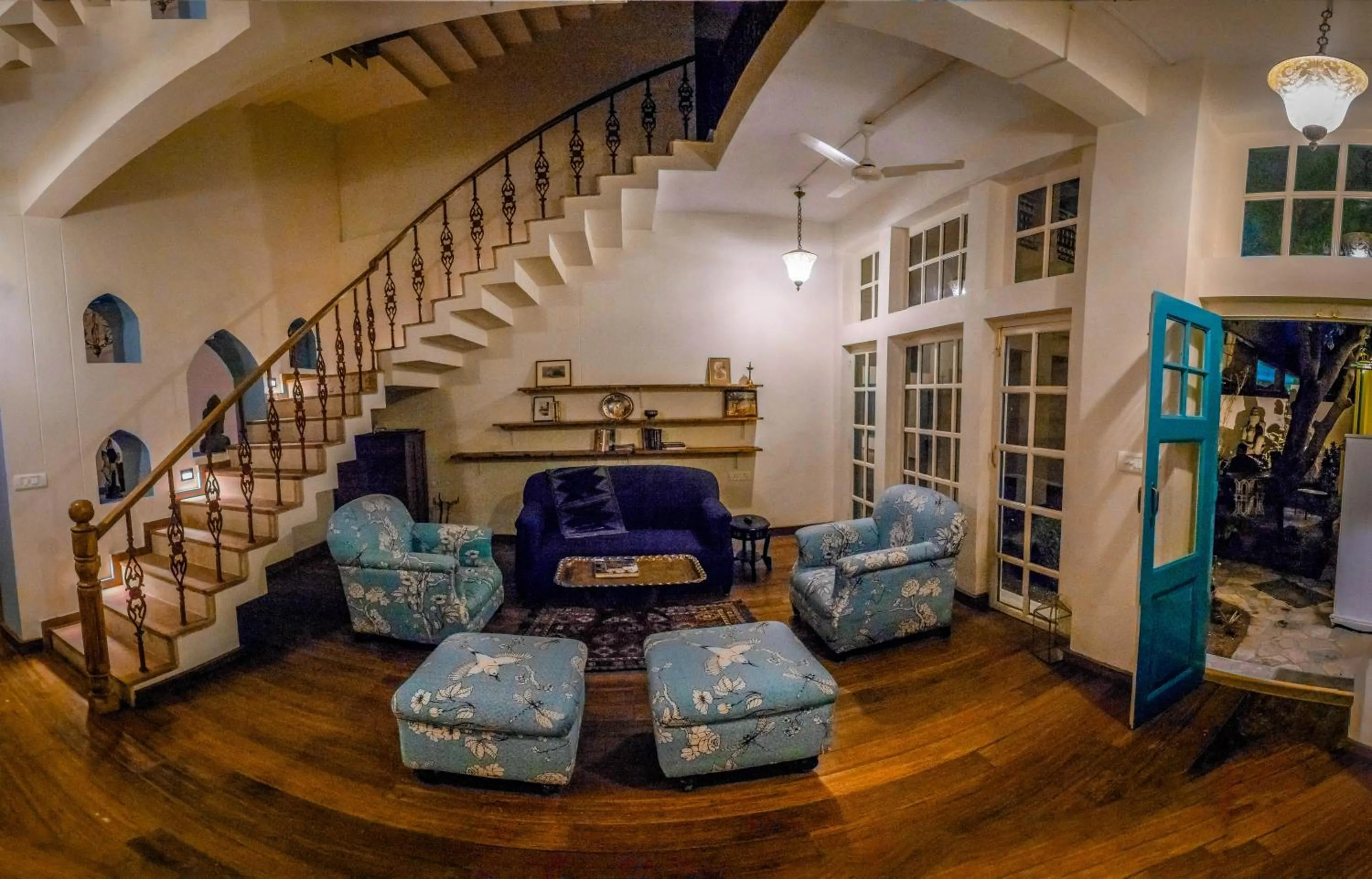 Night, Bed in Mango Tree Courtyard Dehradun