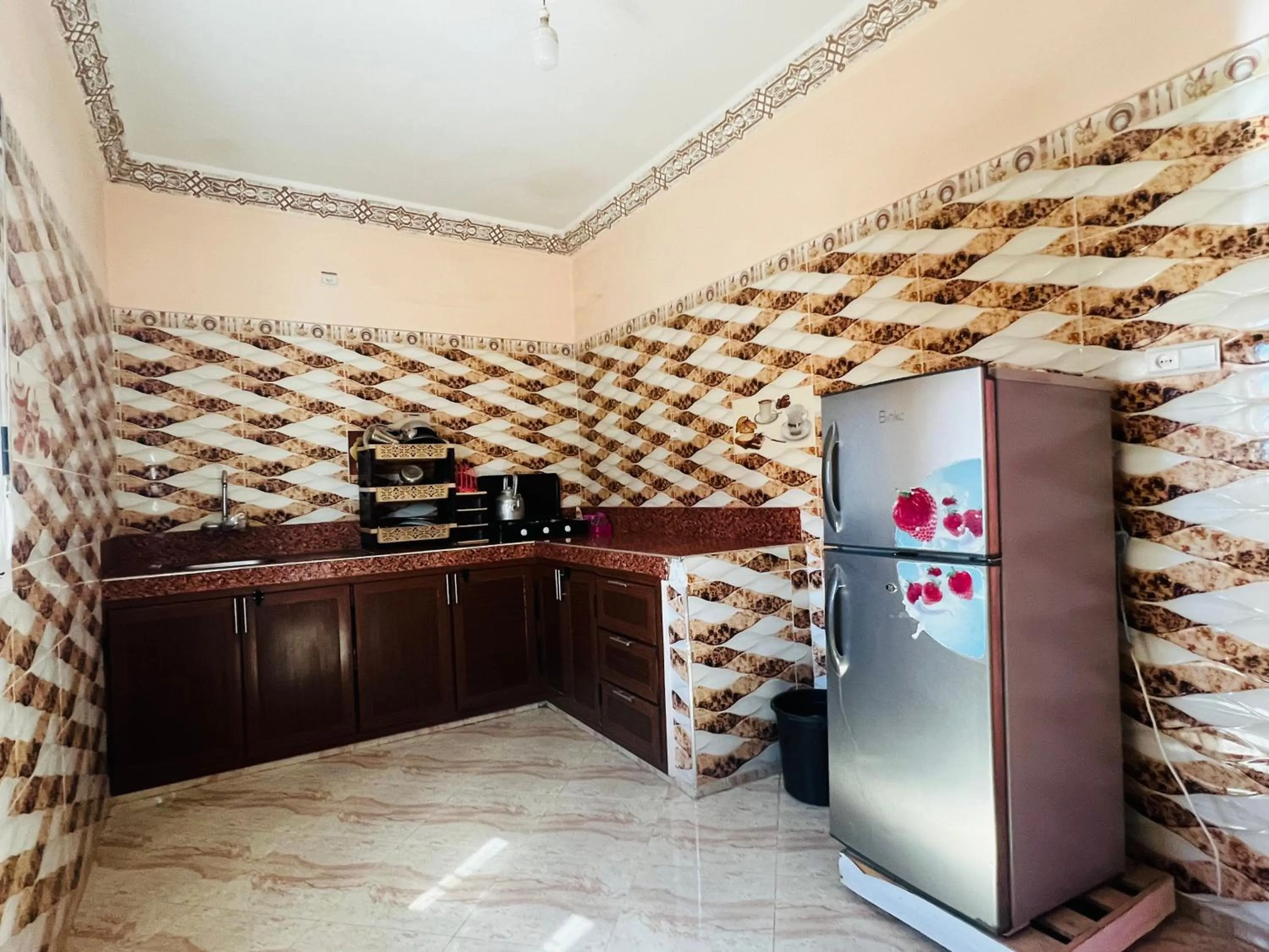 Kitchen or kitchenette in Merzouga desert apartment