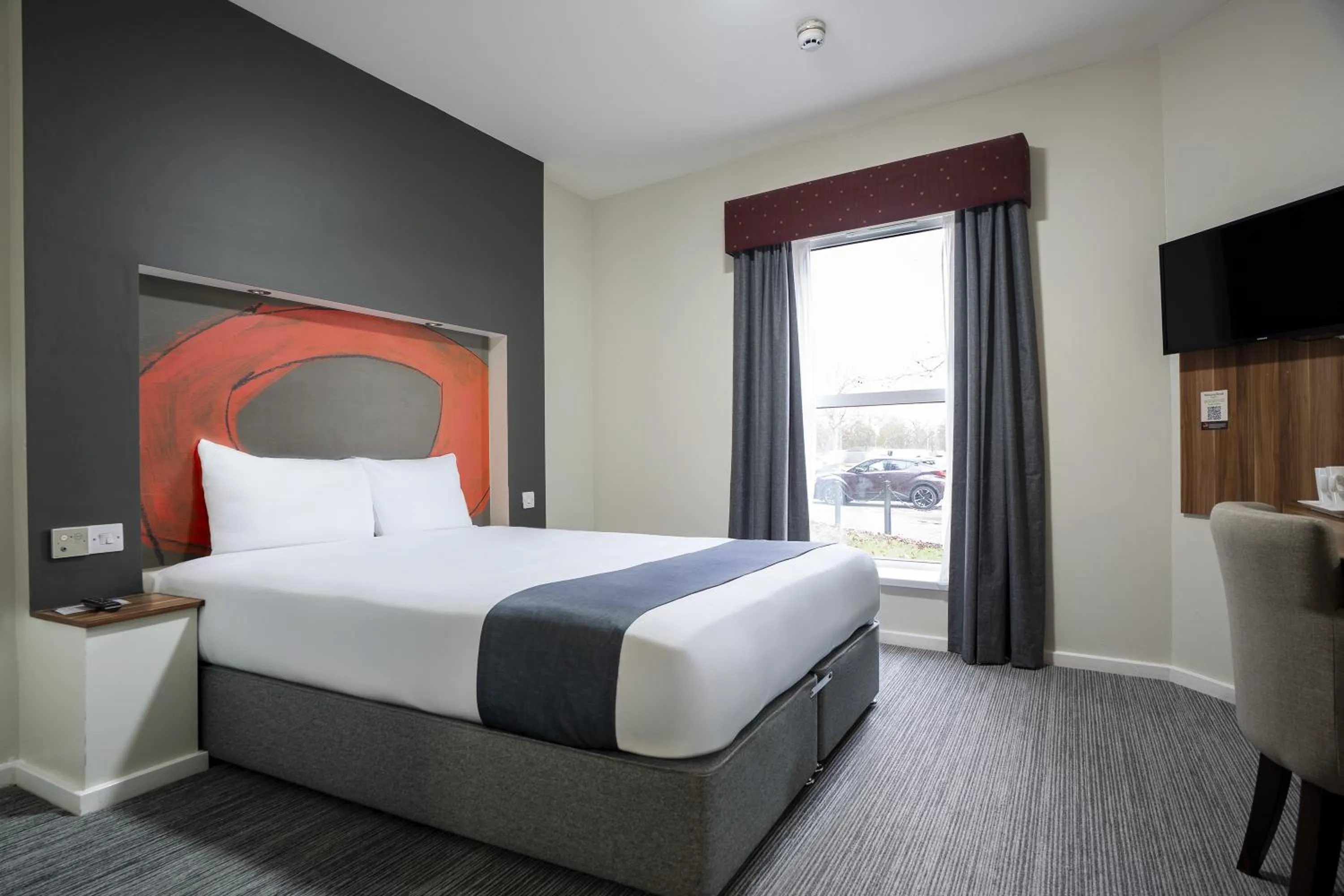 Bed in Ramada London Stansted Airport
