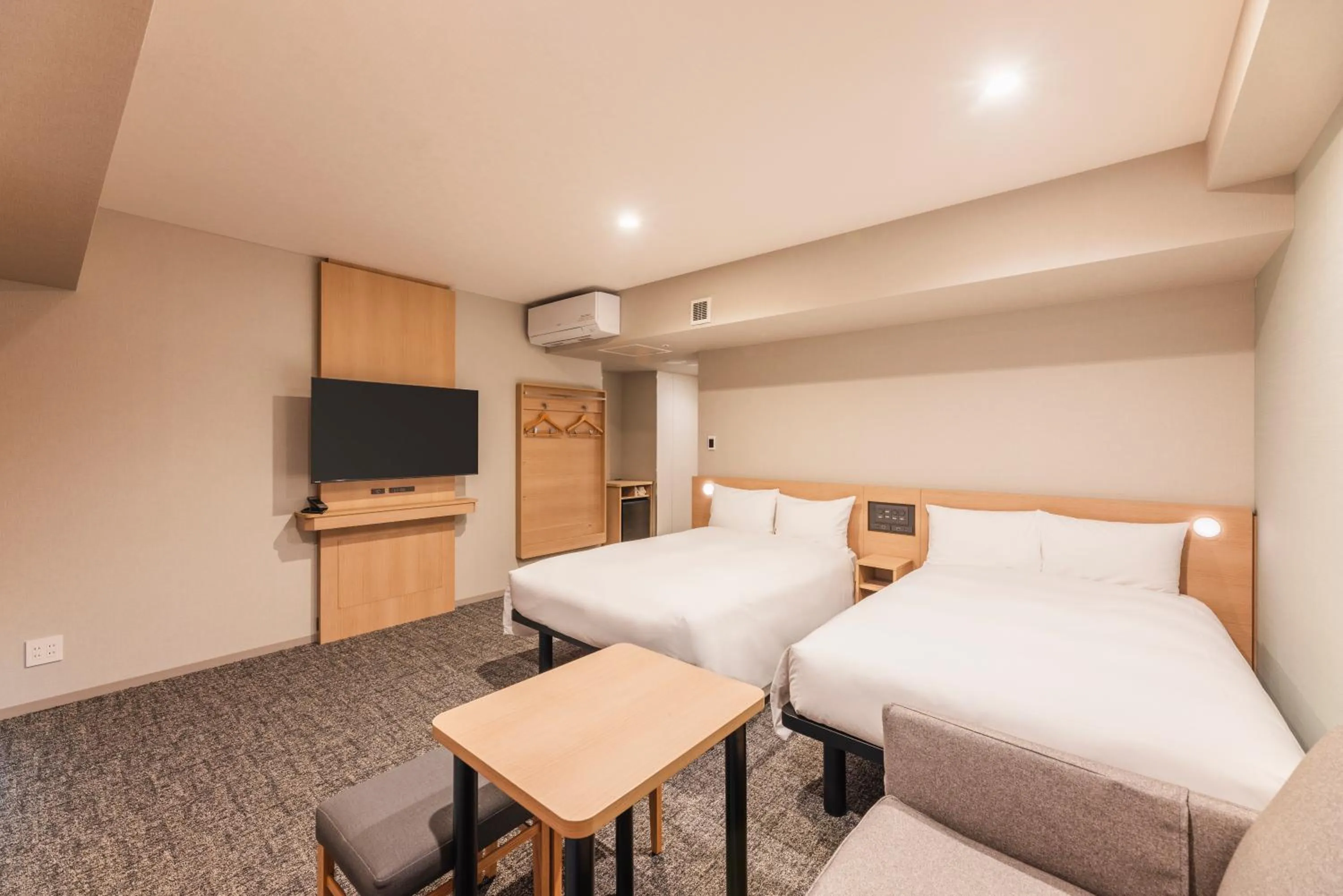 Photo of the whole room, Bed in Sotetsu Fresa Inn Yokohama Sakuragi-cho - Renovated in June 20th 2025