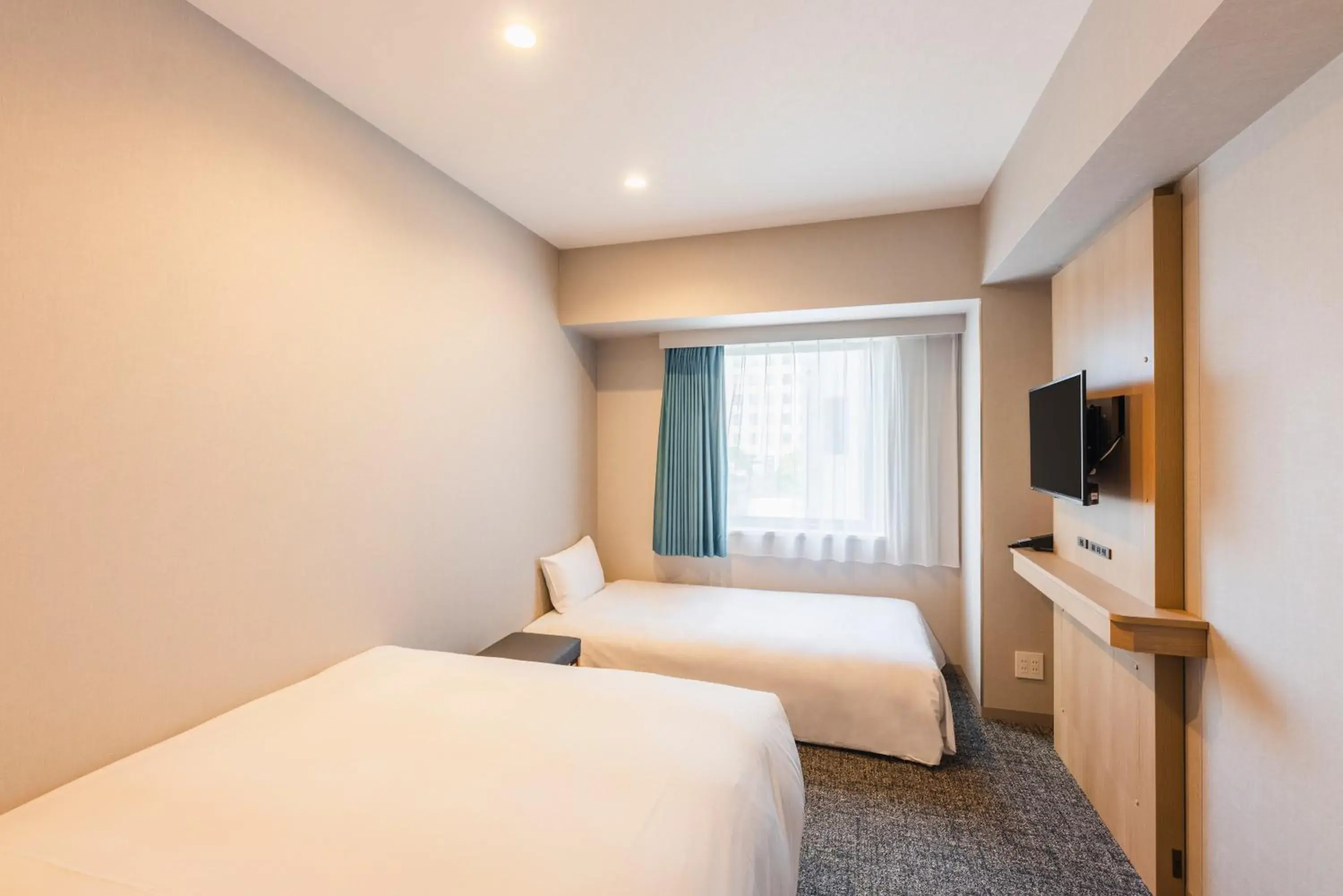 Photo of the whole room, Bed in Sotetsu Fresa Inn Yokohama Sakuragi-cho - Renovated in June 20th 2025 Photo of the whole room, Bed in Sotetsu Fresa Inn Yokohama Sakuragi-cho - Renovated in June 20th 2025