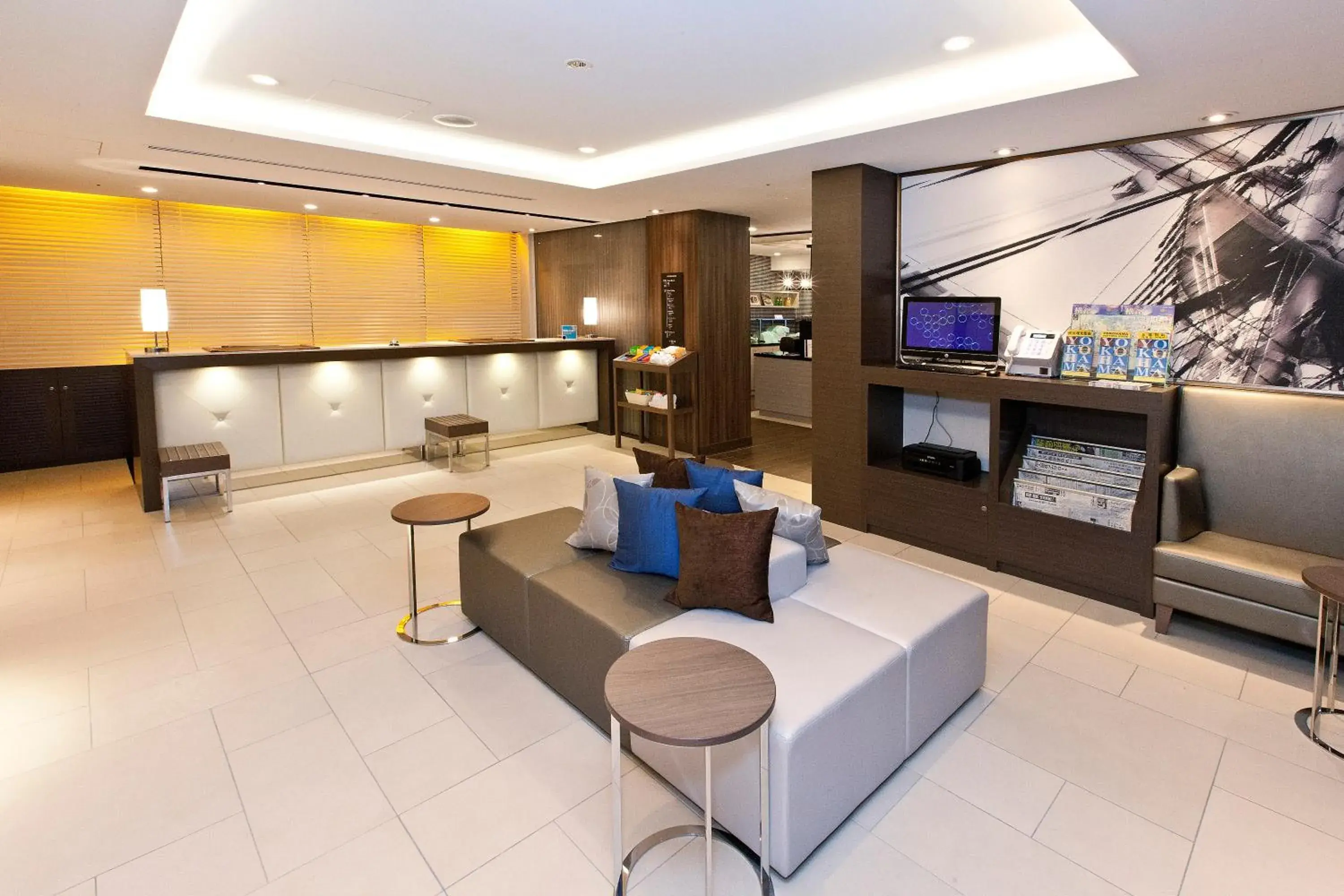 Lobby or reception in Sotetsu Fresa Inn Yokohama Sakuragi-cho Lobby or reception in Sotetsu Fresa Inn Yokohama Sakuragi-cho