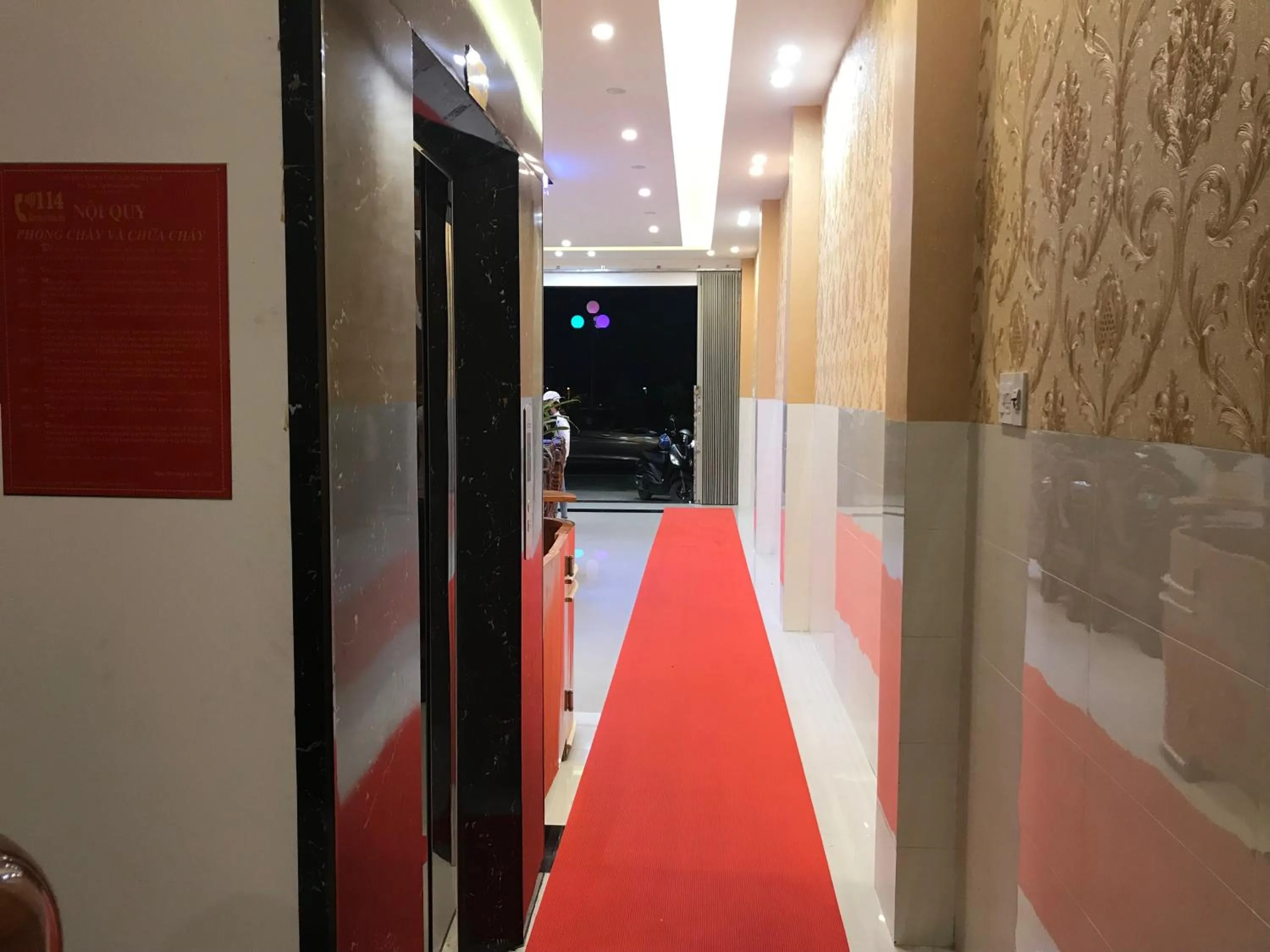 Lobby or reception in Queen Hotel