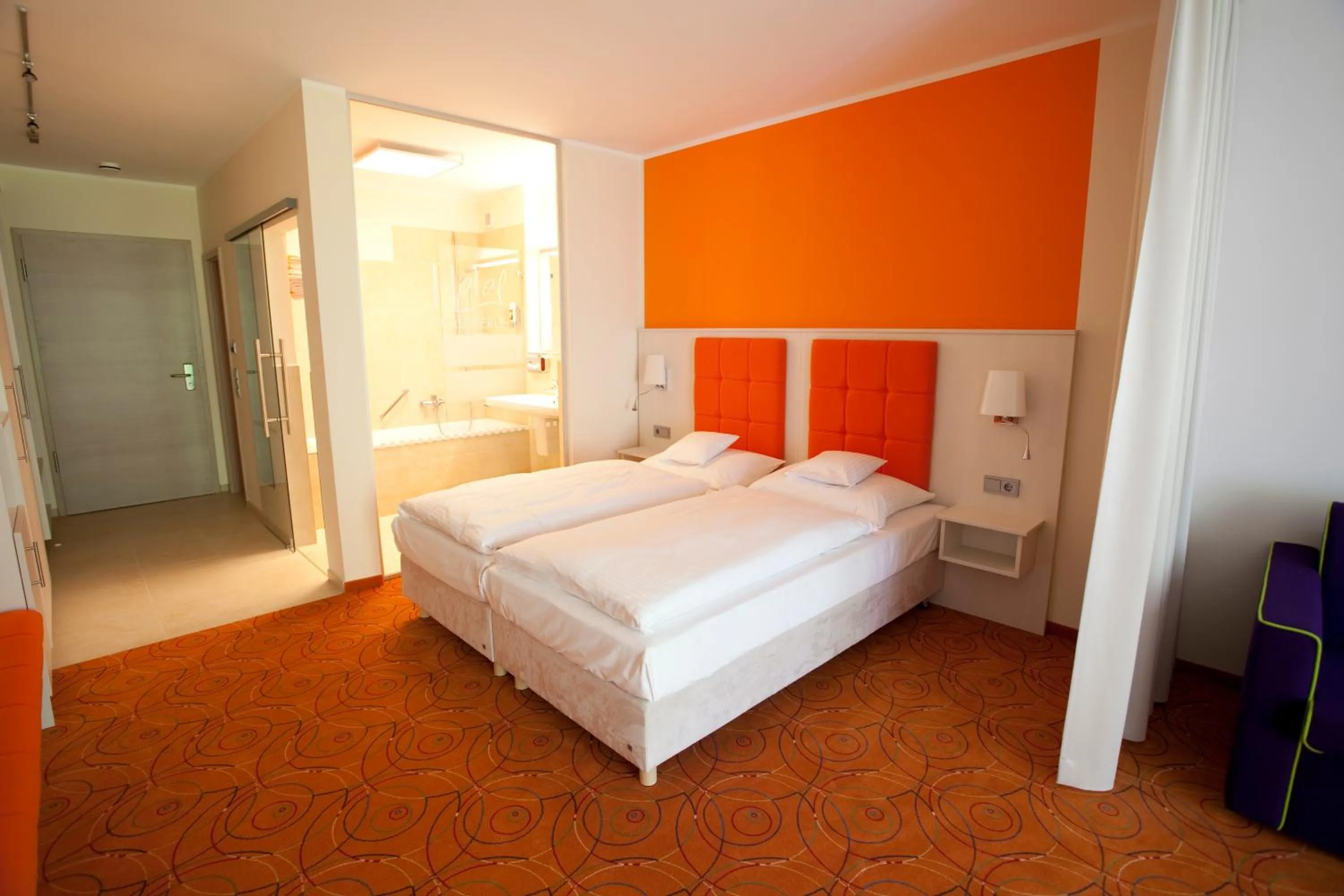 Photo of the whole room, Bed in Hotel Waldperle