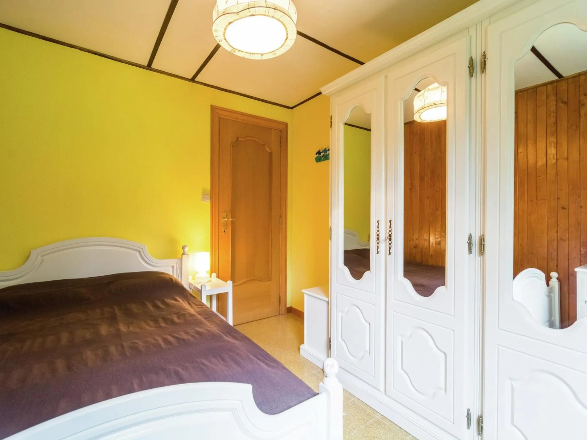 Bedroom, Bed in Charming Cottage in Chiny