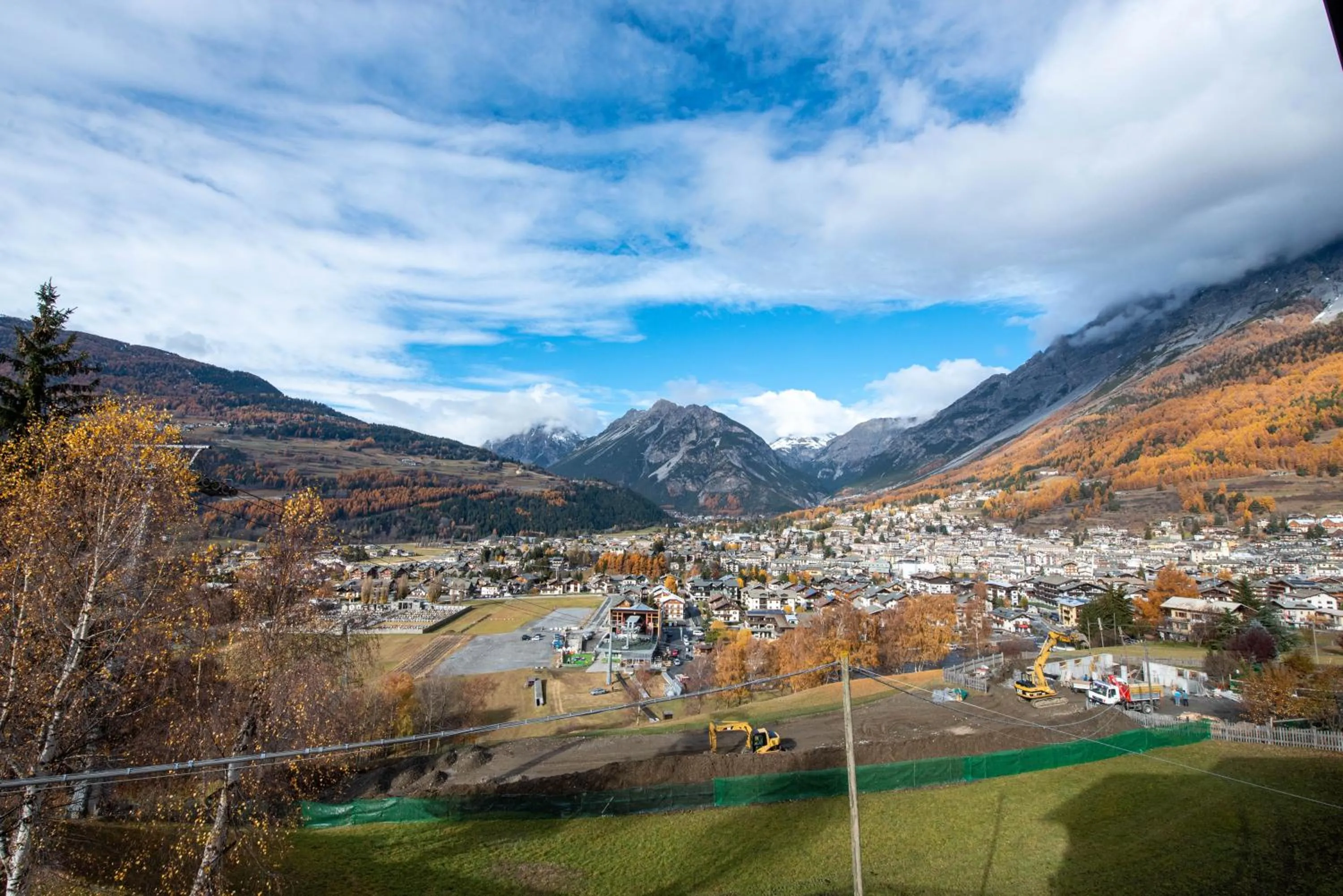 Autumn in Hotel Eira