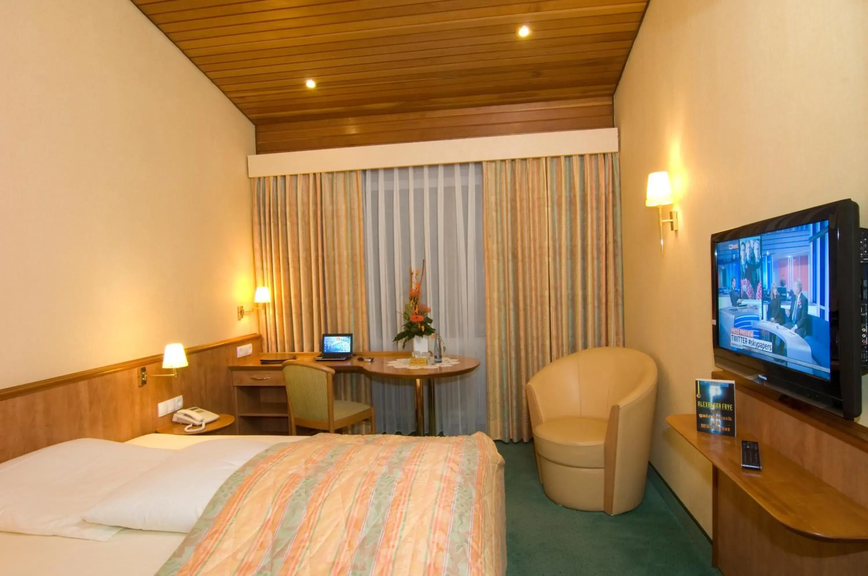 Single Room in Burghotel Single Room in Burghotel