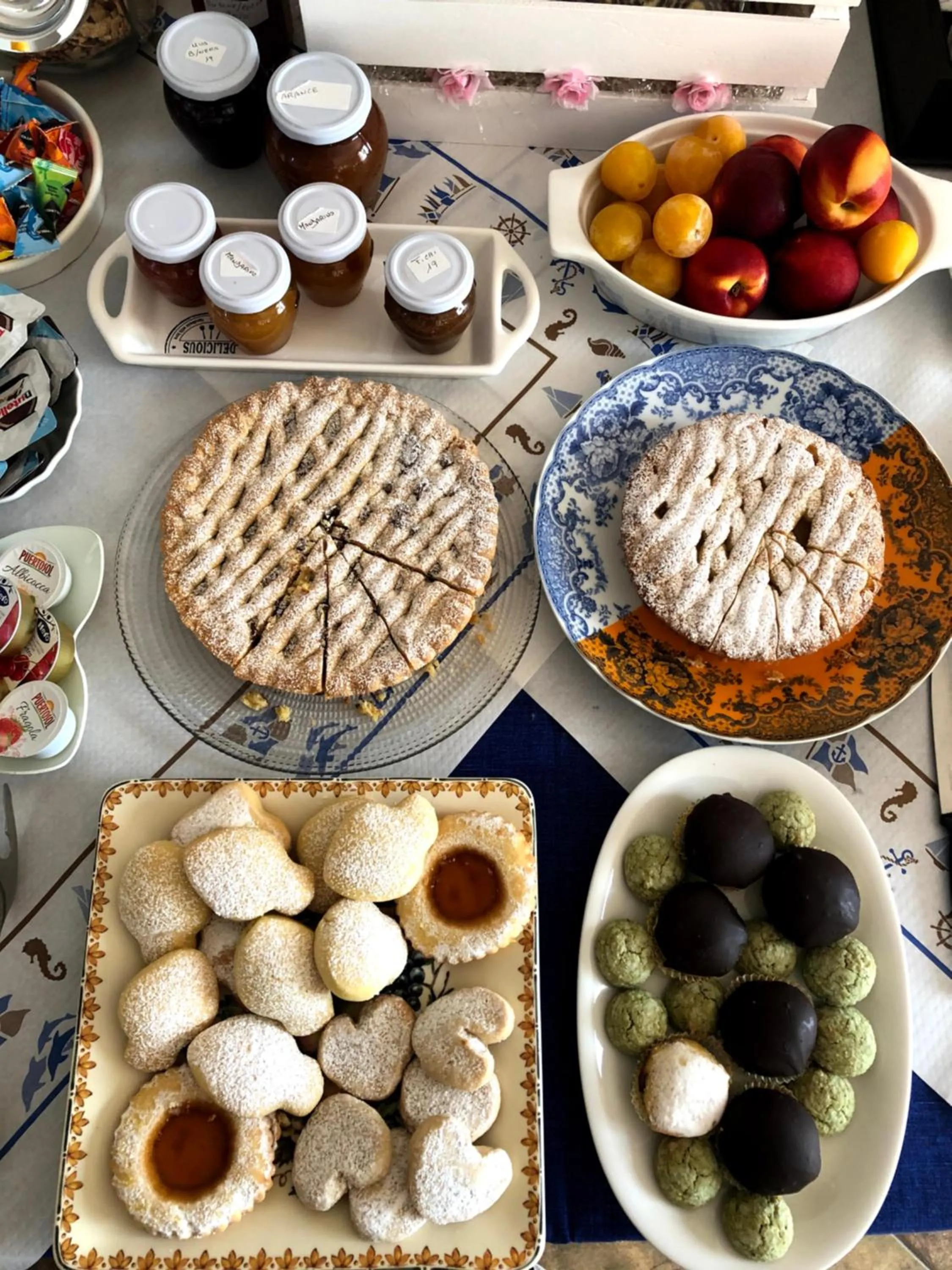 Buffet breakfast in B&b Villa Eden