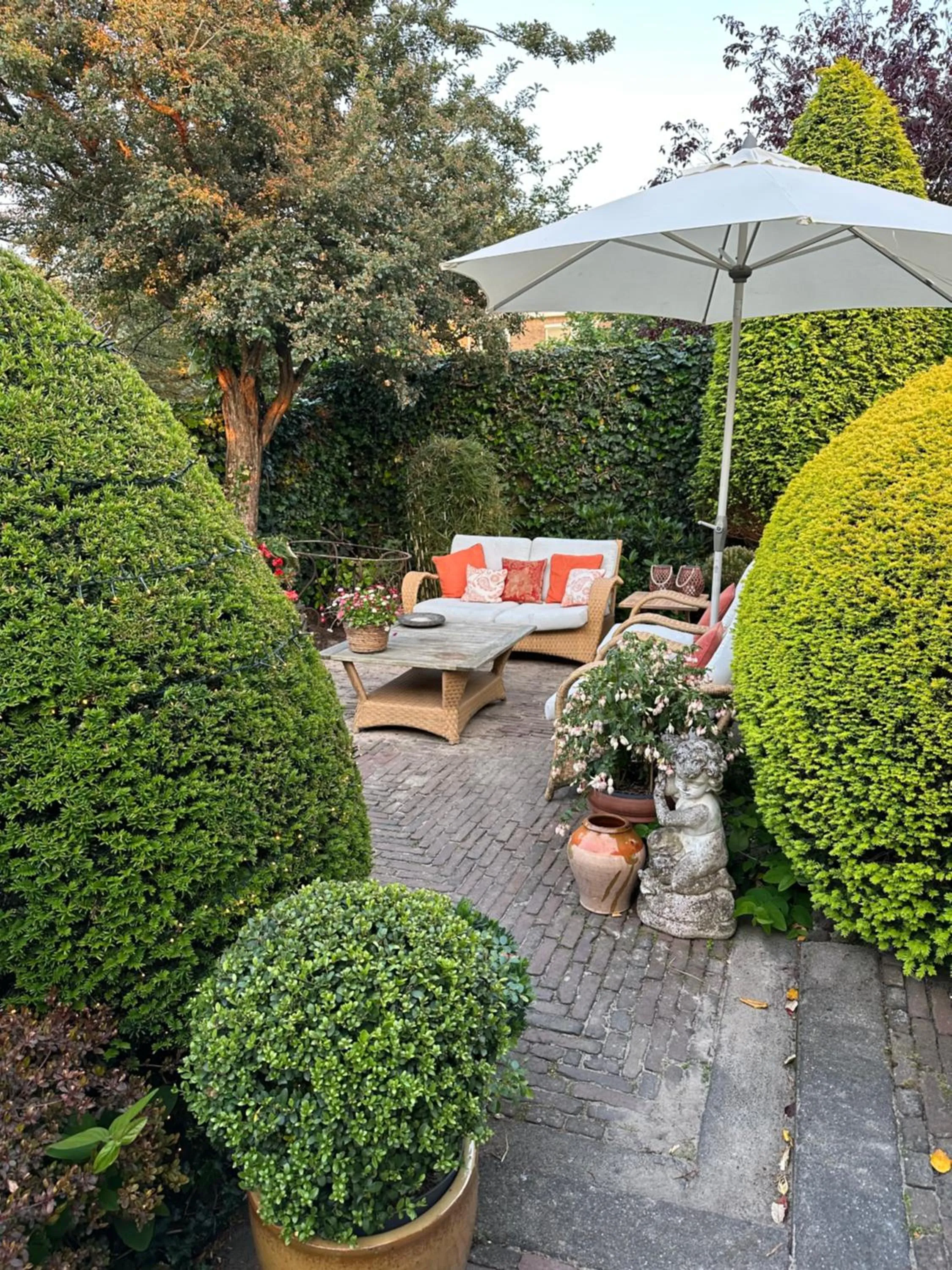 Garden view in B&B Ereprijs