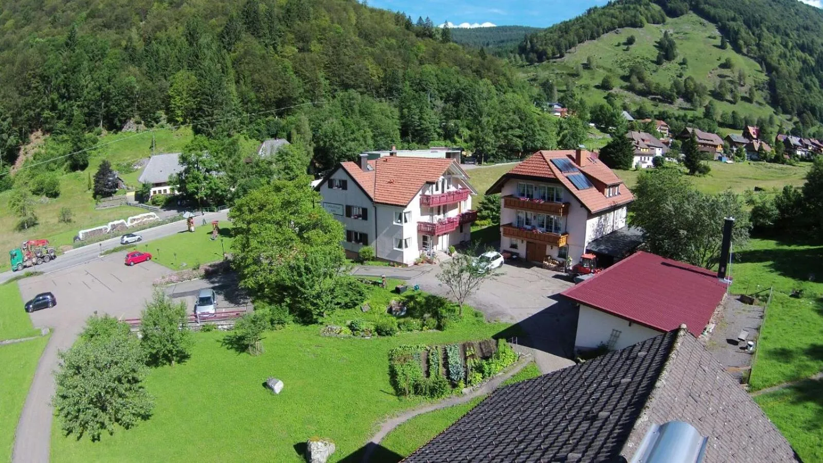 Property building in Landgasthaus Kurz Hotel & Restaurant am Feldberg - Schwarzwald