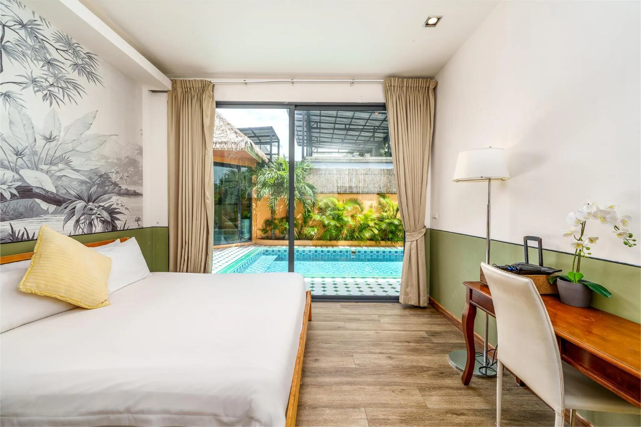 Bed in Dojo pool villa