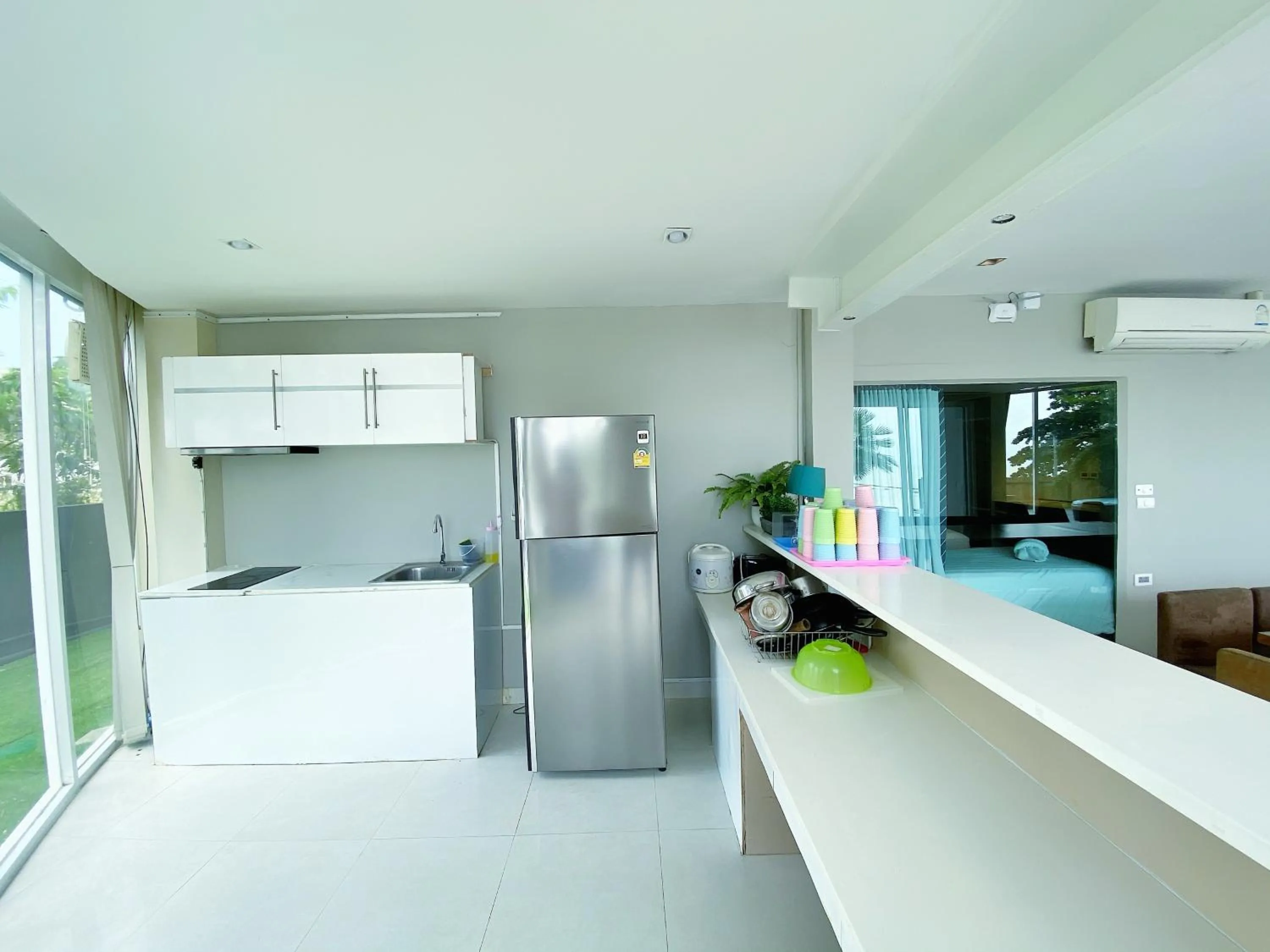 Kitchen or kitchenette in Dojo pool villa