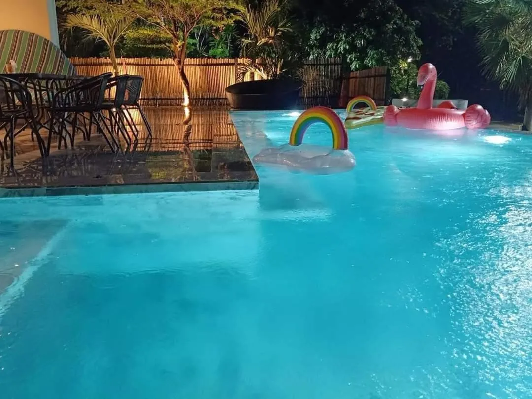 Swimming pool in Dojo pool villa