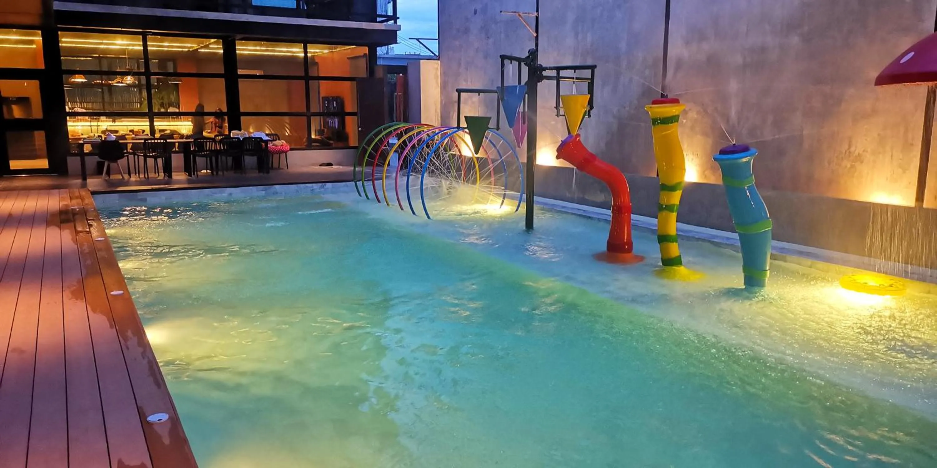 Swimming pool in Dojo pool villa