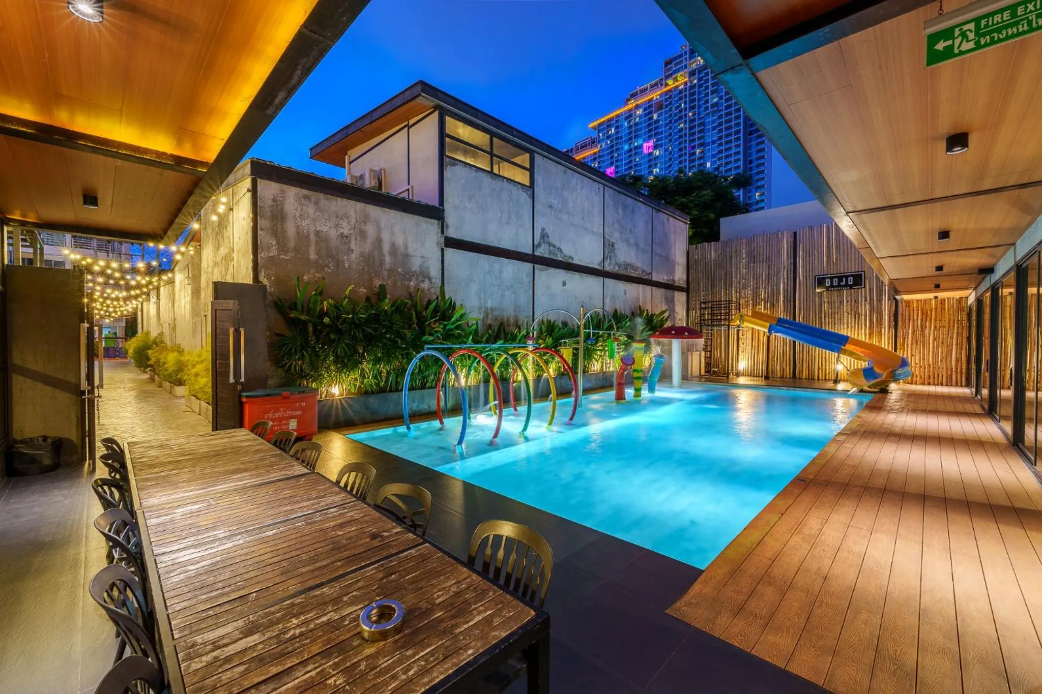 Swimming pool in Dojo pool villa