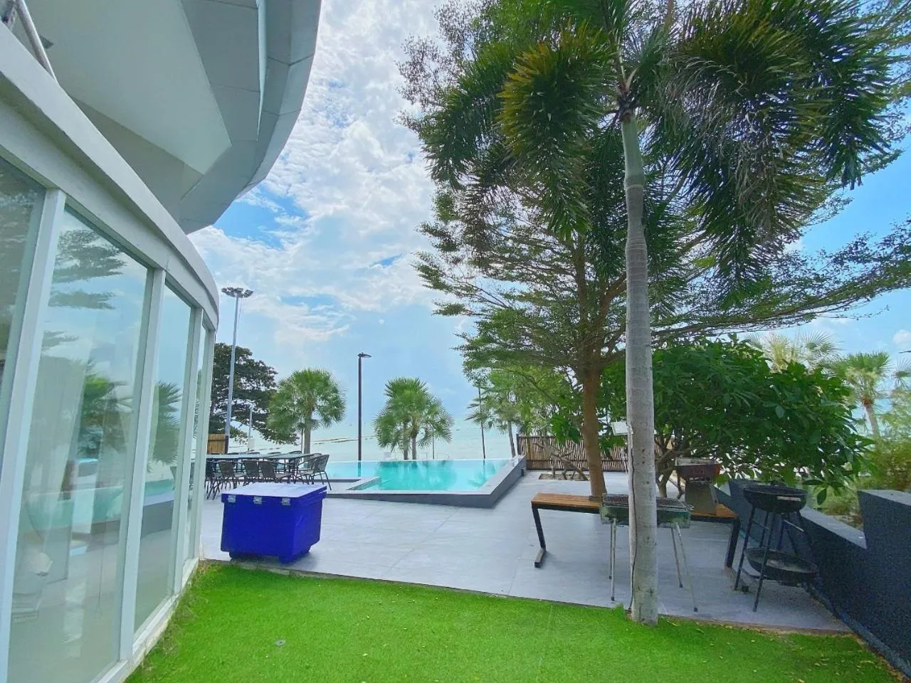 Pool view in Dojo pool villa