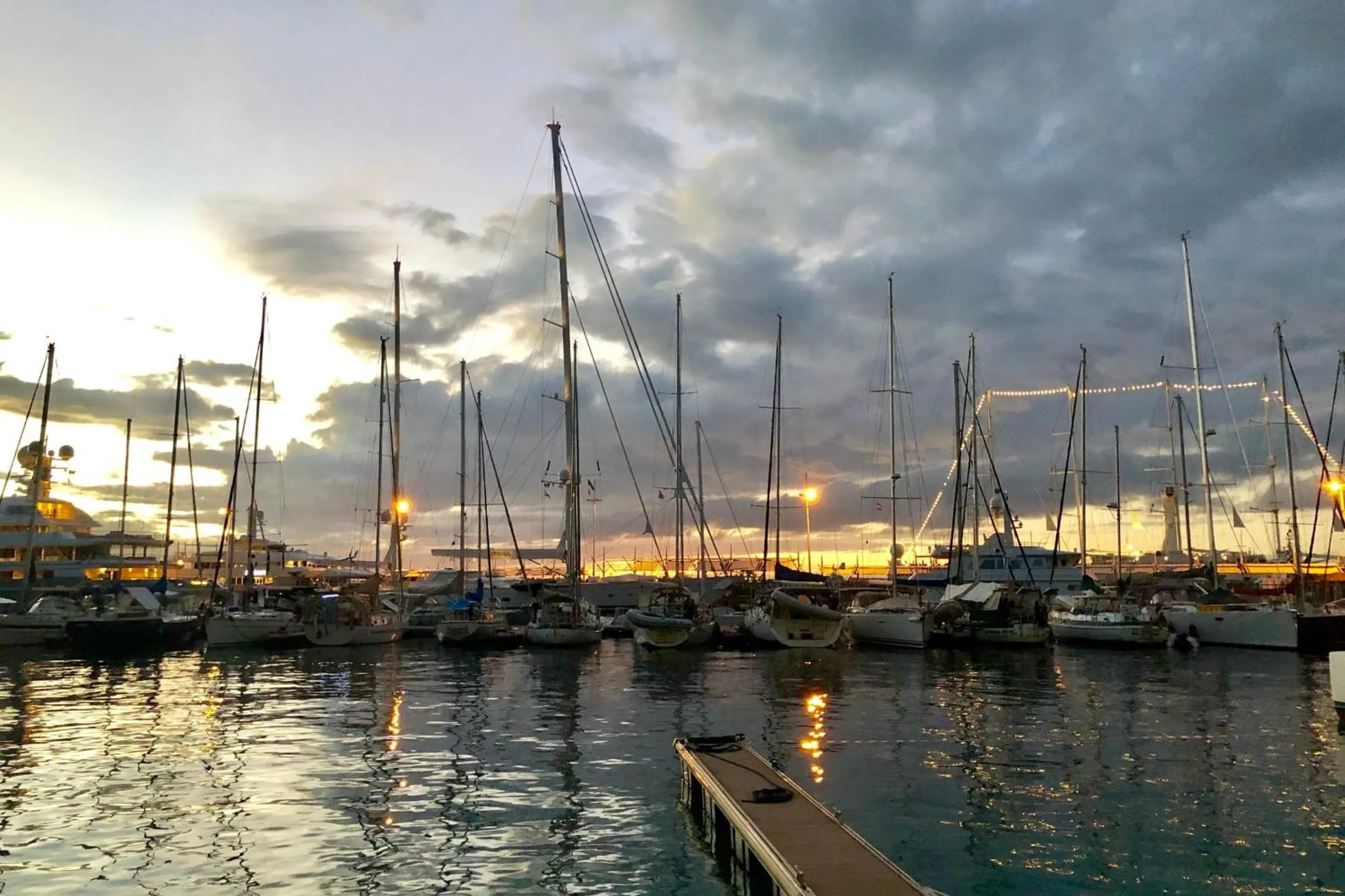 Day in Moana Studio - downtown Papeete - WiFi AC Netflix parking - 3 people