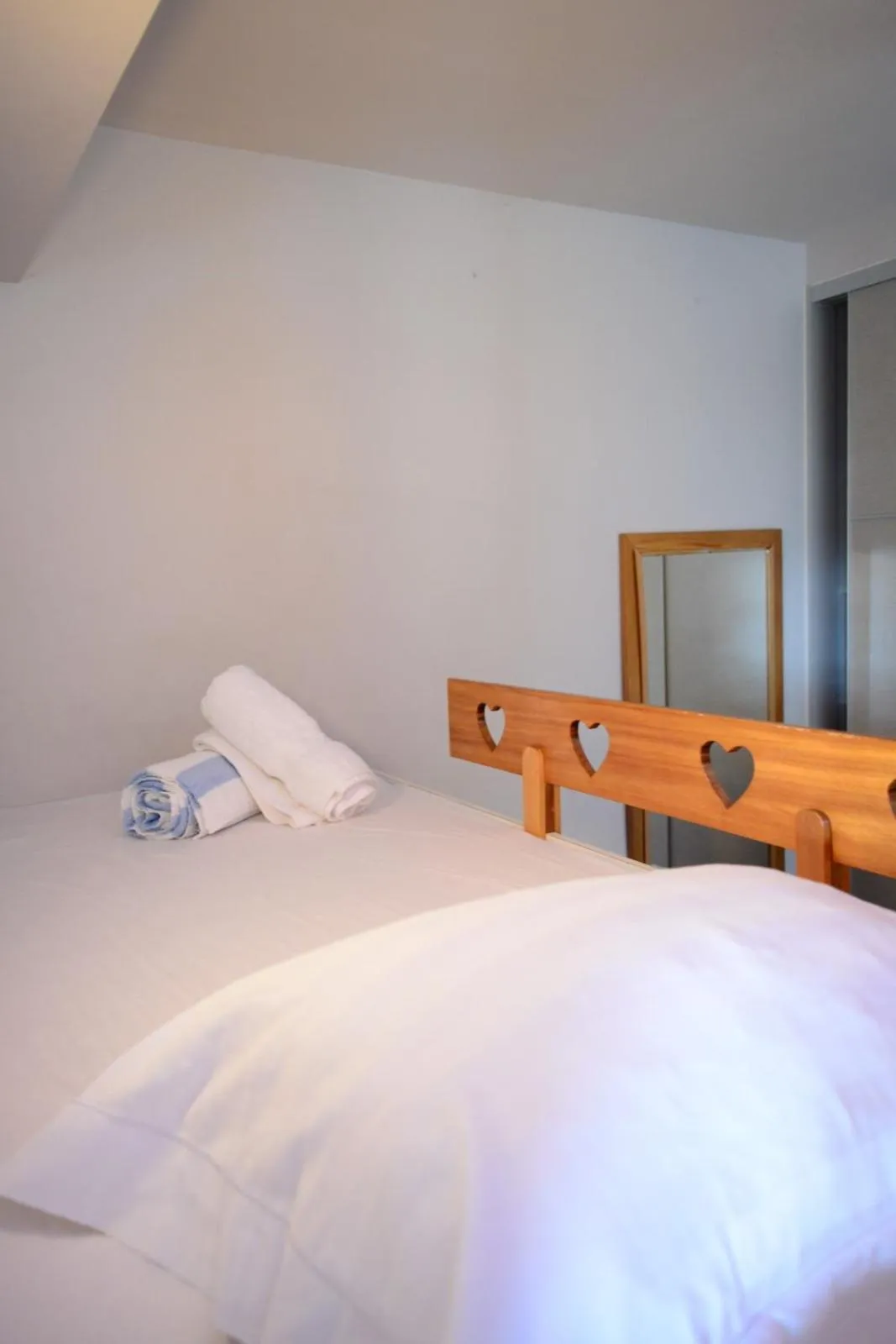 Bed in Moana Studio - downtown Papeete - WiFi AC Netflix parking - 3 people