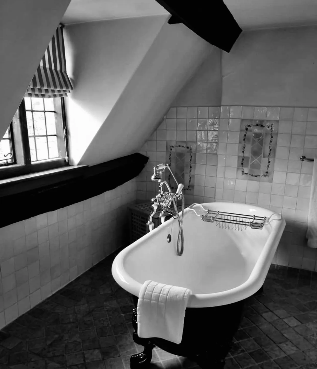 Bathroom in Burford House BH
