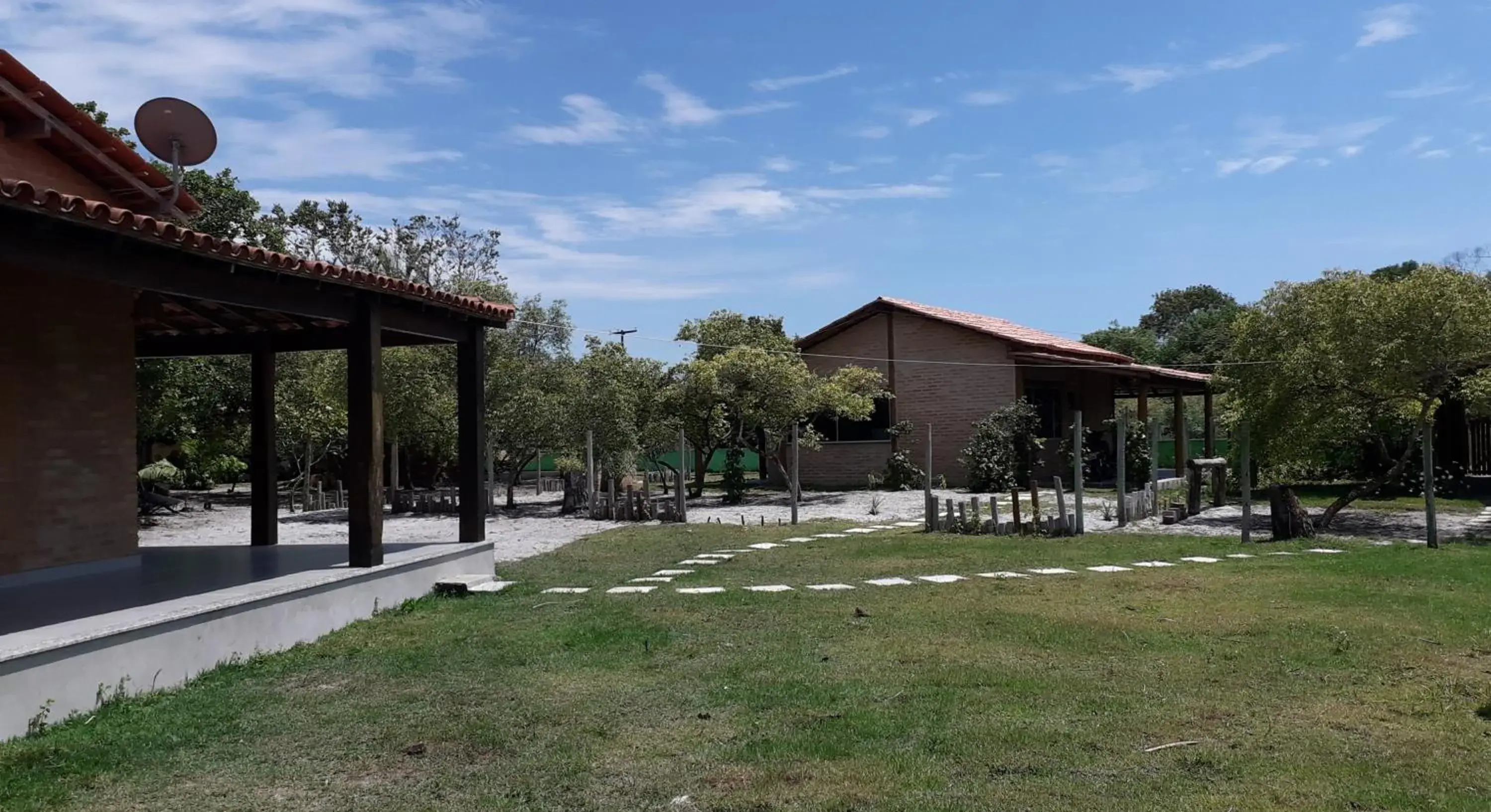 Two-Bedroom Chalet in Vila das Mangabeiras Corumbau Two-Bedroom Chalet in Vila das Mangabeiras Corumbau