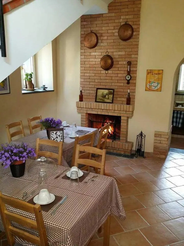 Restaurant/places to eat in B&b La Magnolia