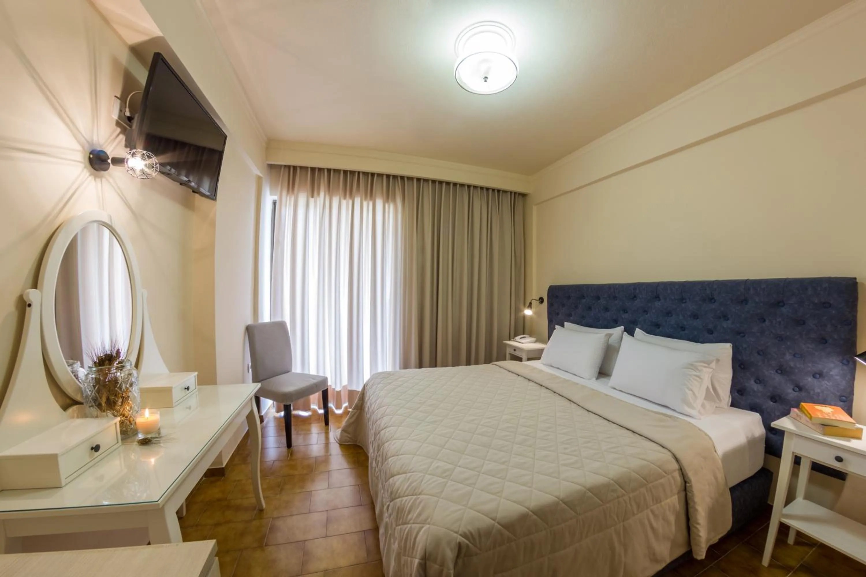 Bedroom in Pitsakis Hotel