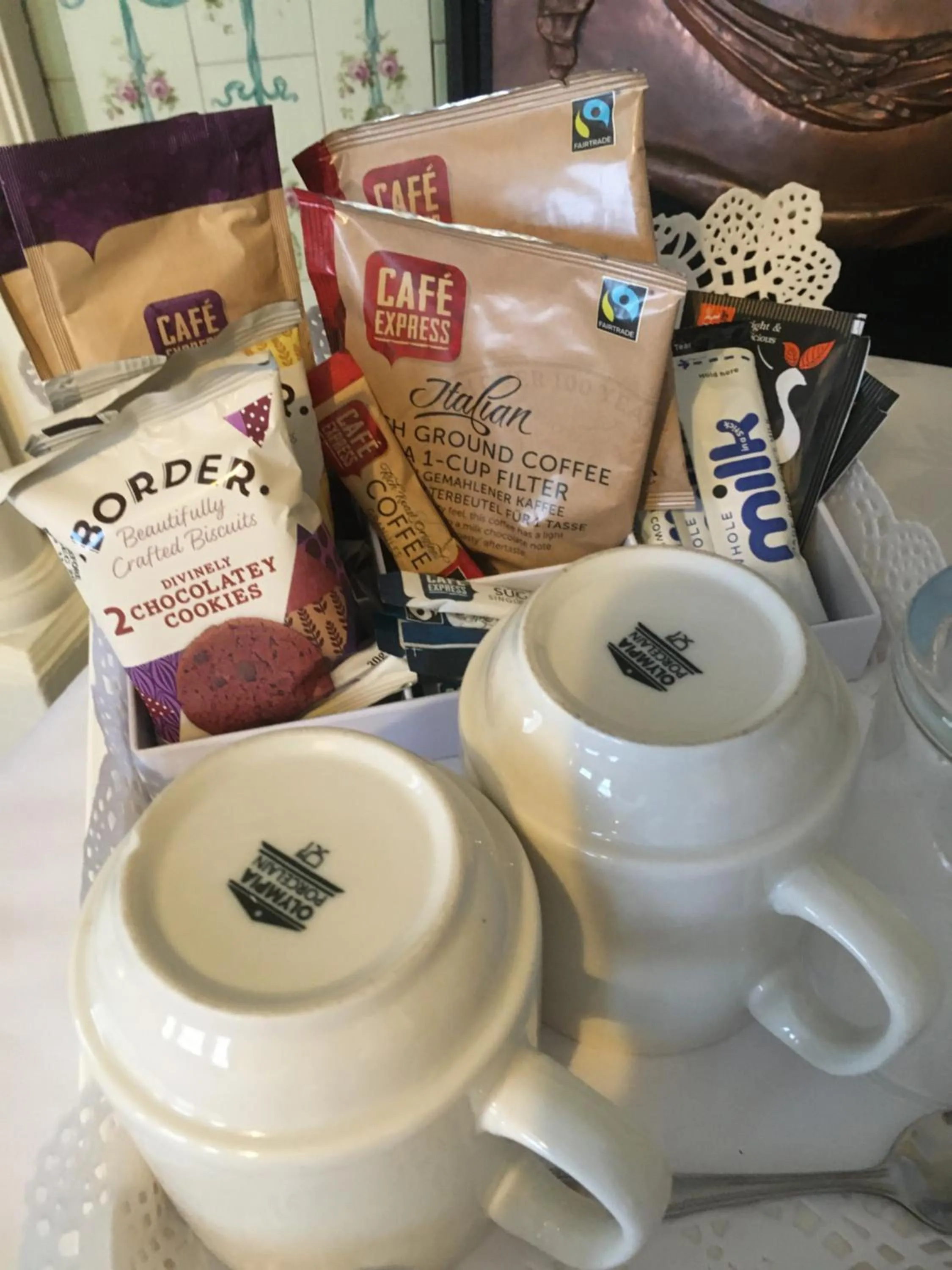 Coffee/tea facilities in Highland Moors